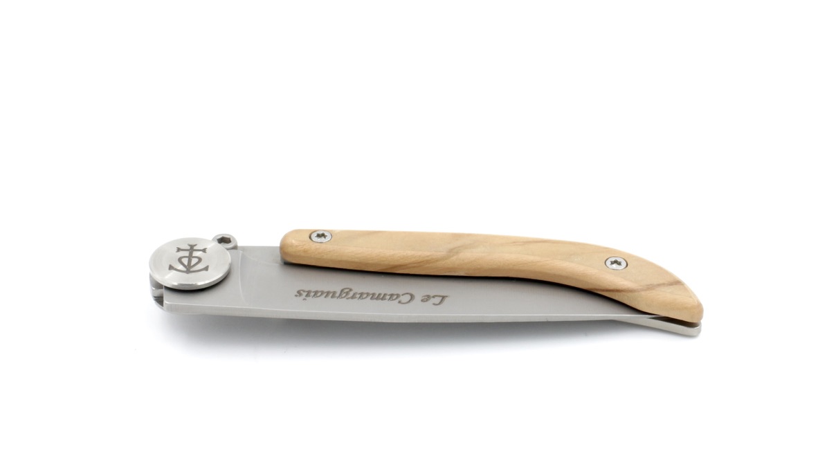 Le Camarguais liner lock knife olive wood