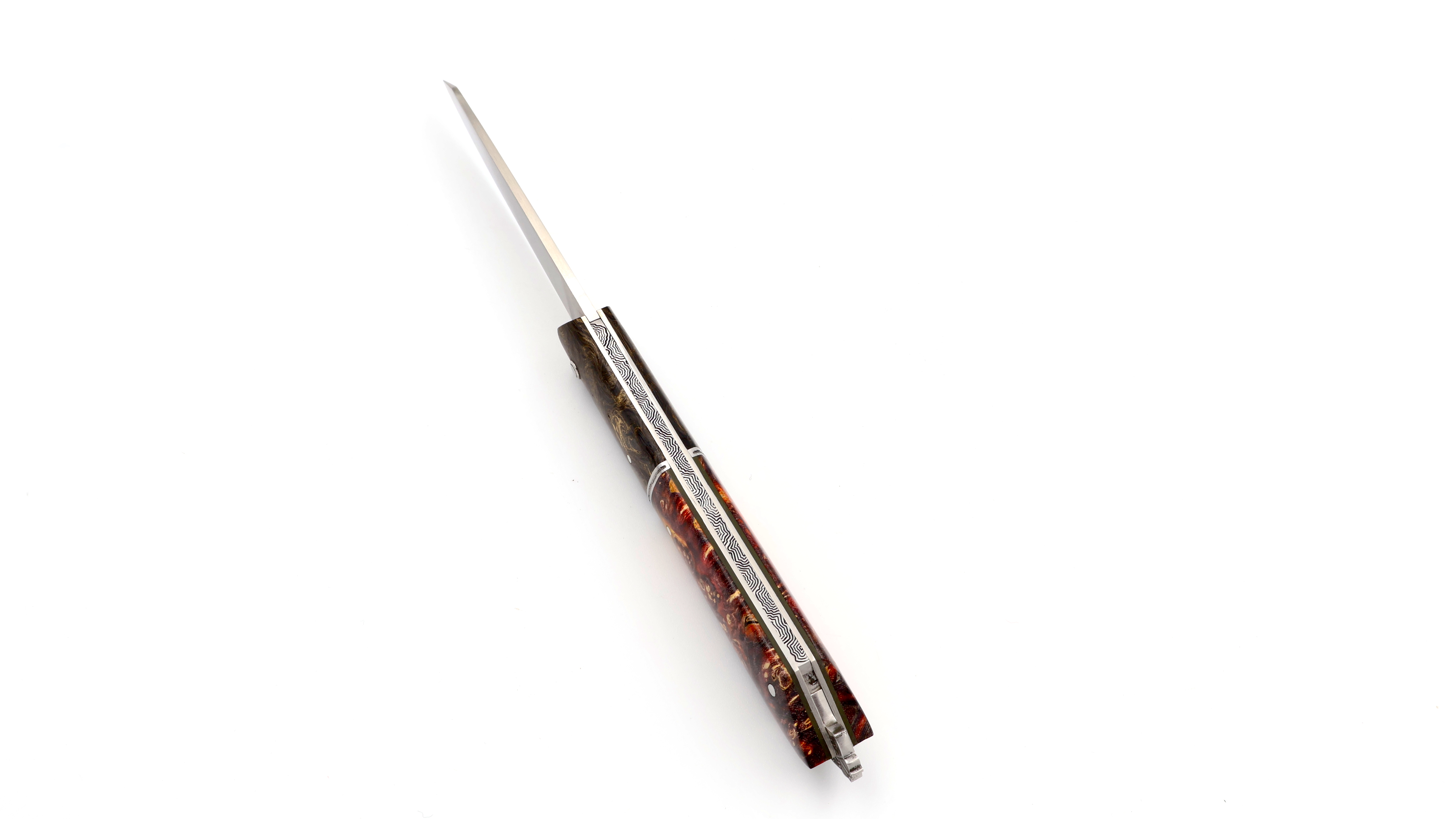 Laguiole en Aubrac BEE BACK unique piece carbonfiber and elder burlwood