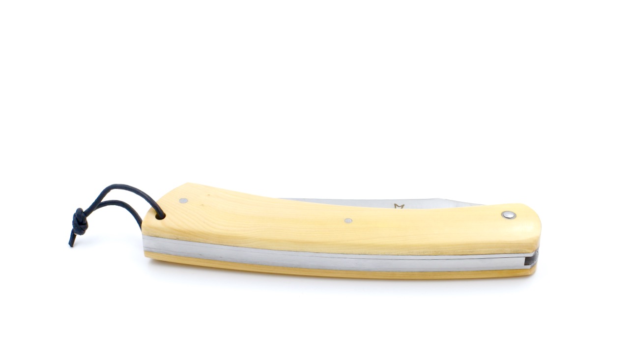 Laguiole en Aubrac CAMEMBERT knife boxwood