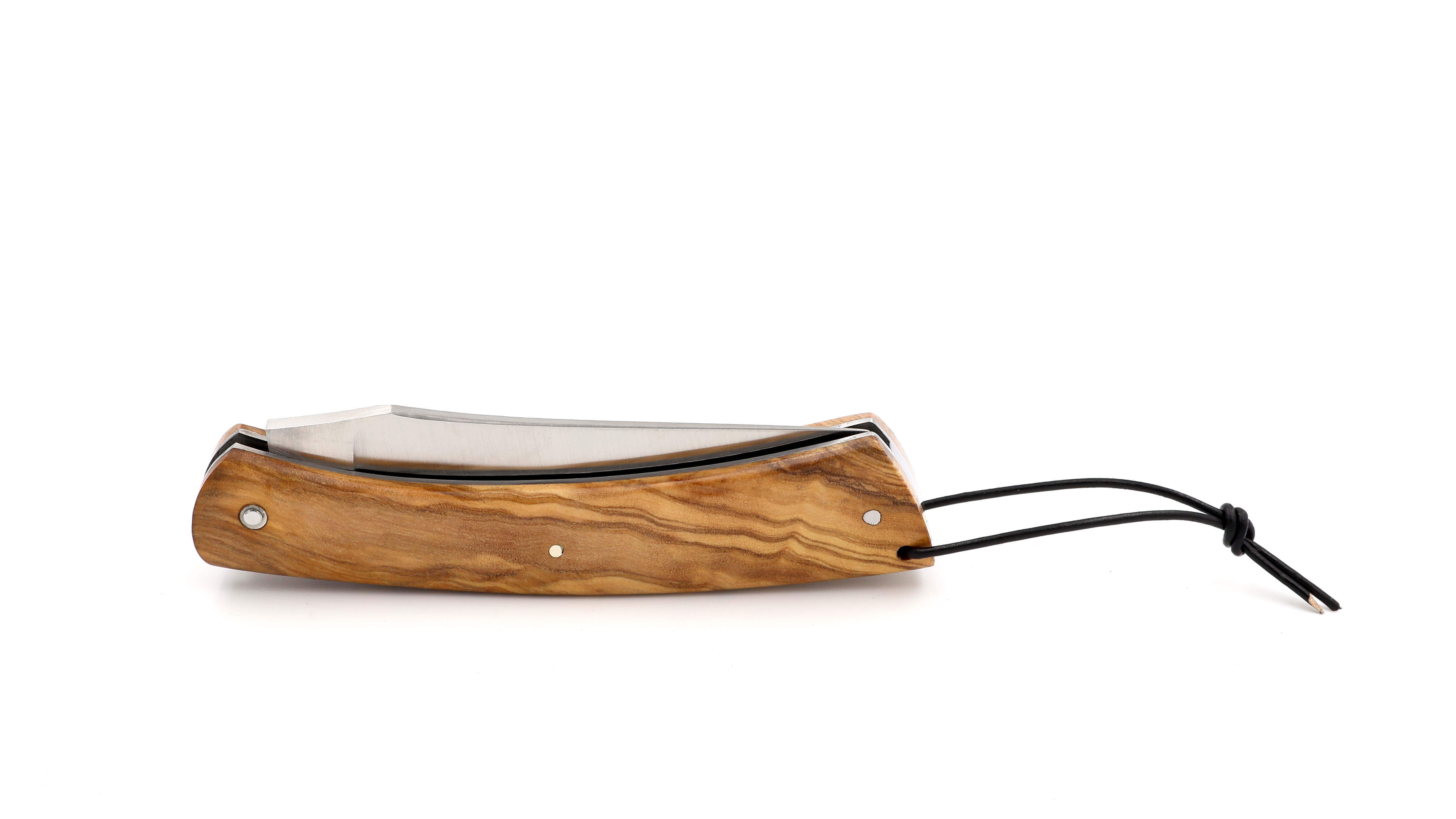 Laguiole en Aubrac CAMEMBERT knife olivewood with guillochage