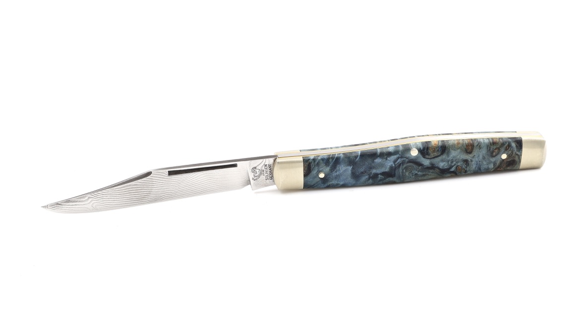 Robert Klaas Stockman knife poplar burl wood blue damascus
