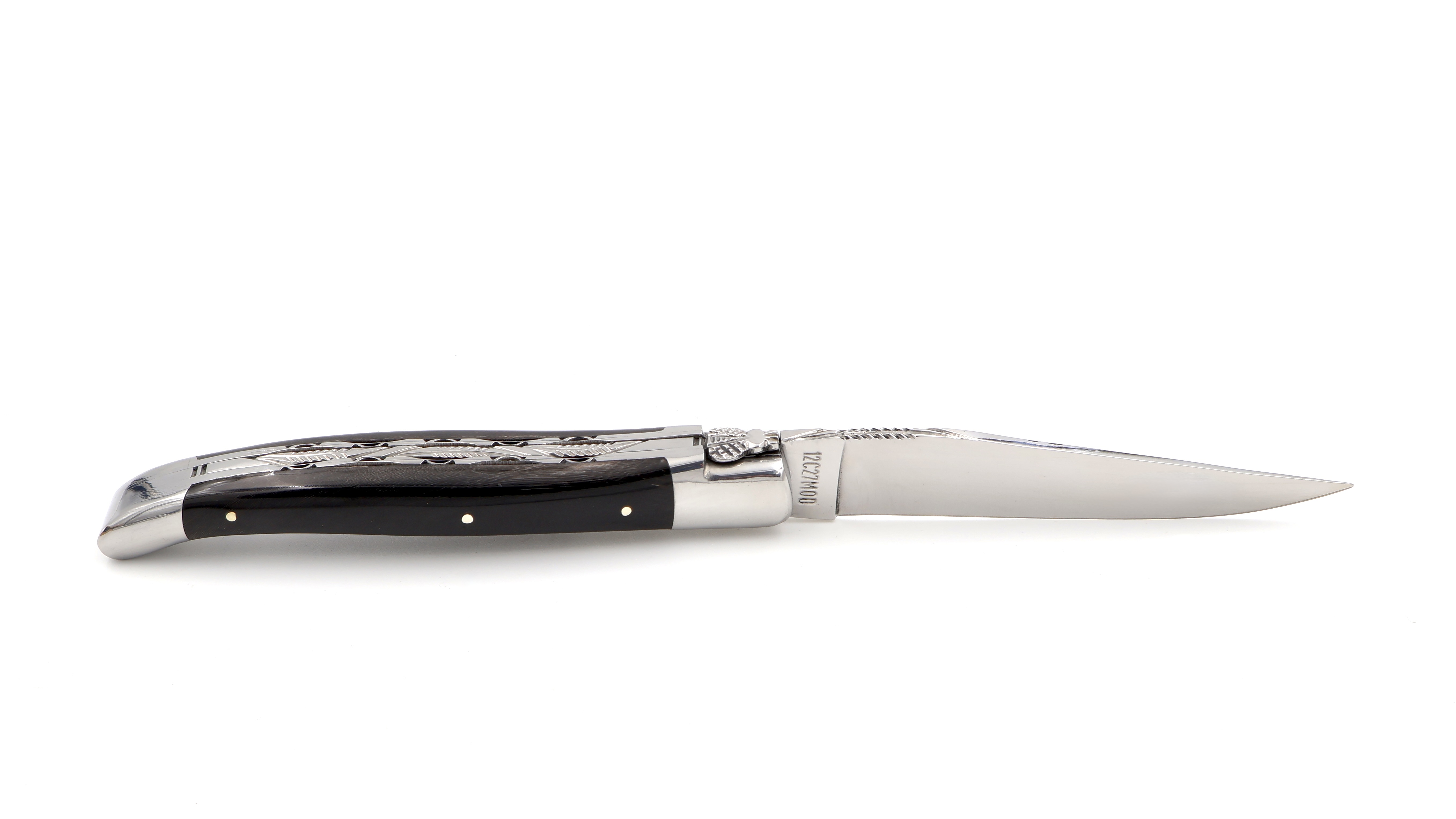 Laguiole en Aubrac doubleplate knife Buffalo horn 12 cm