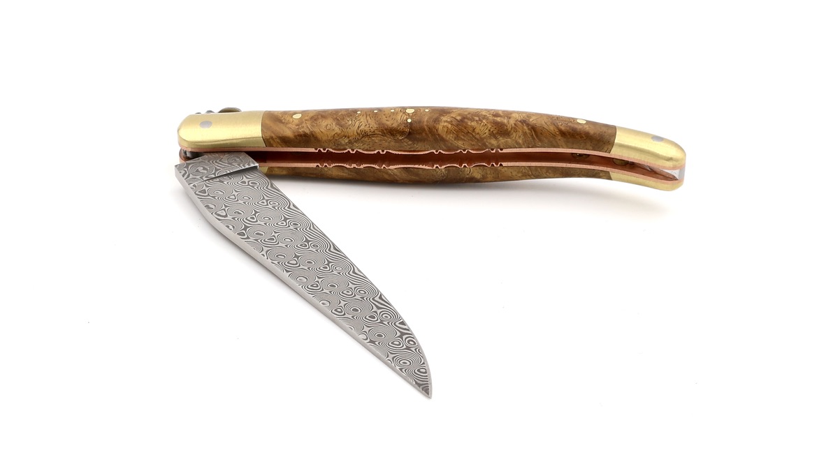 Laguiole en Aubrac knife BIJOU DSC® damascus amboina burlwood with chiseled plates 12 cm