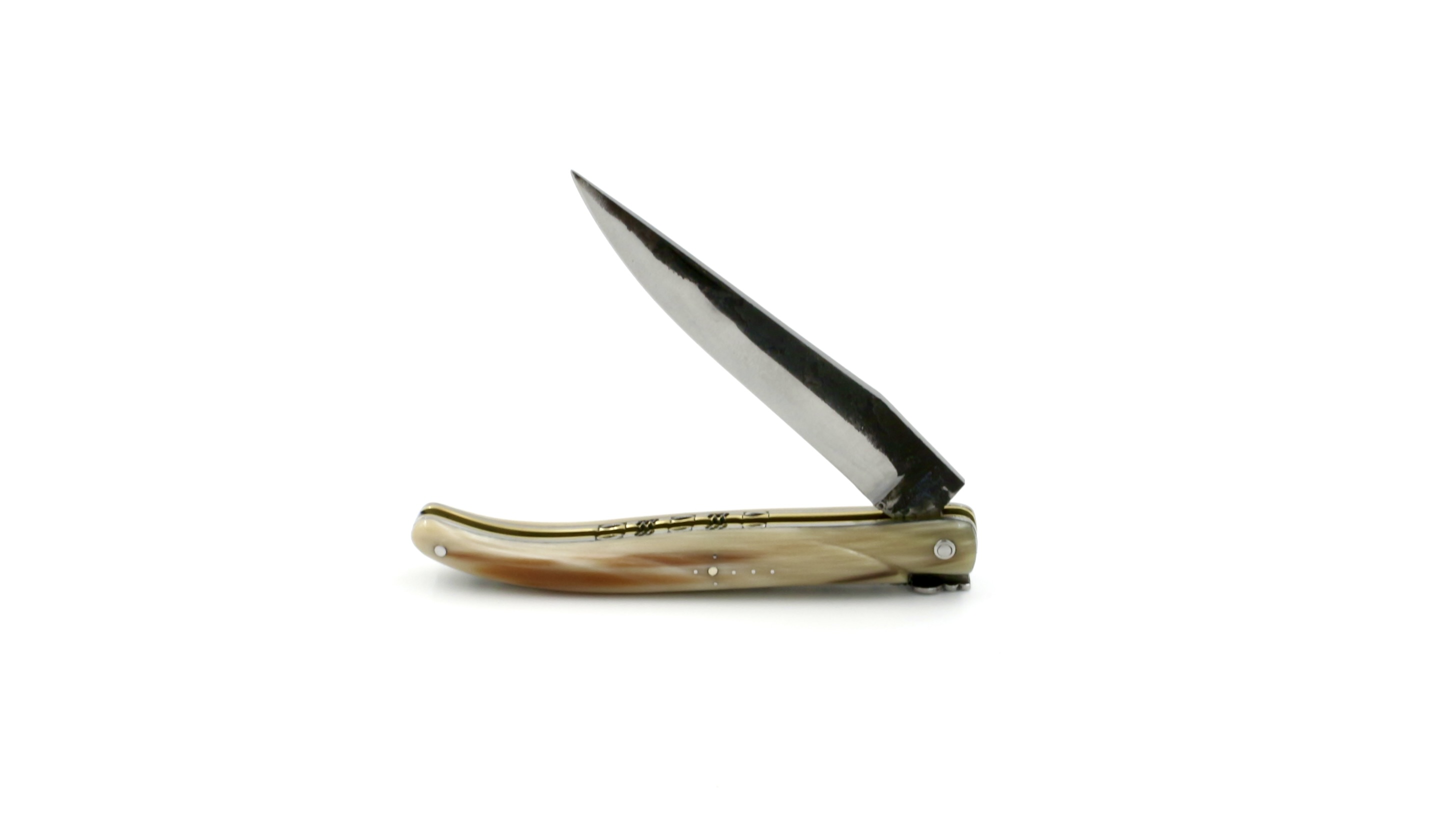 Laguiole en Aubrac double plates knife Brut de Forge Horn tip full handle brass plates 12 cm