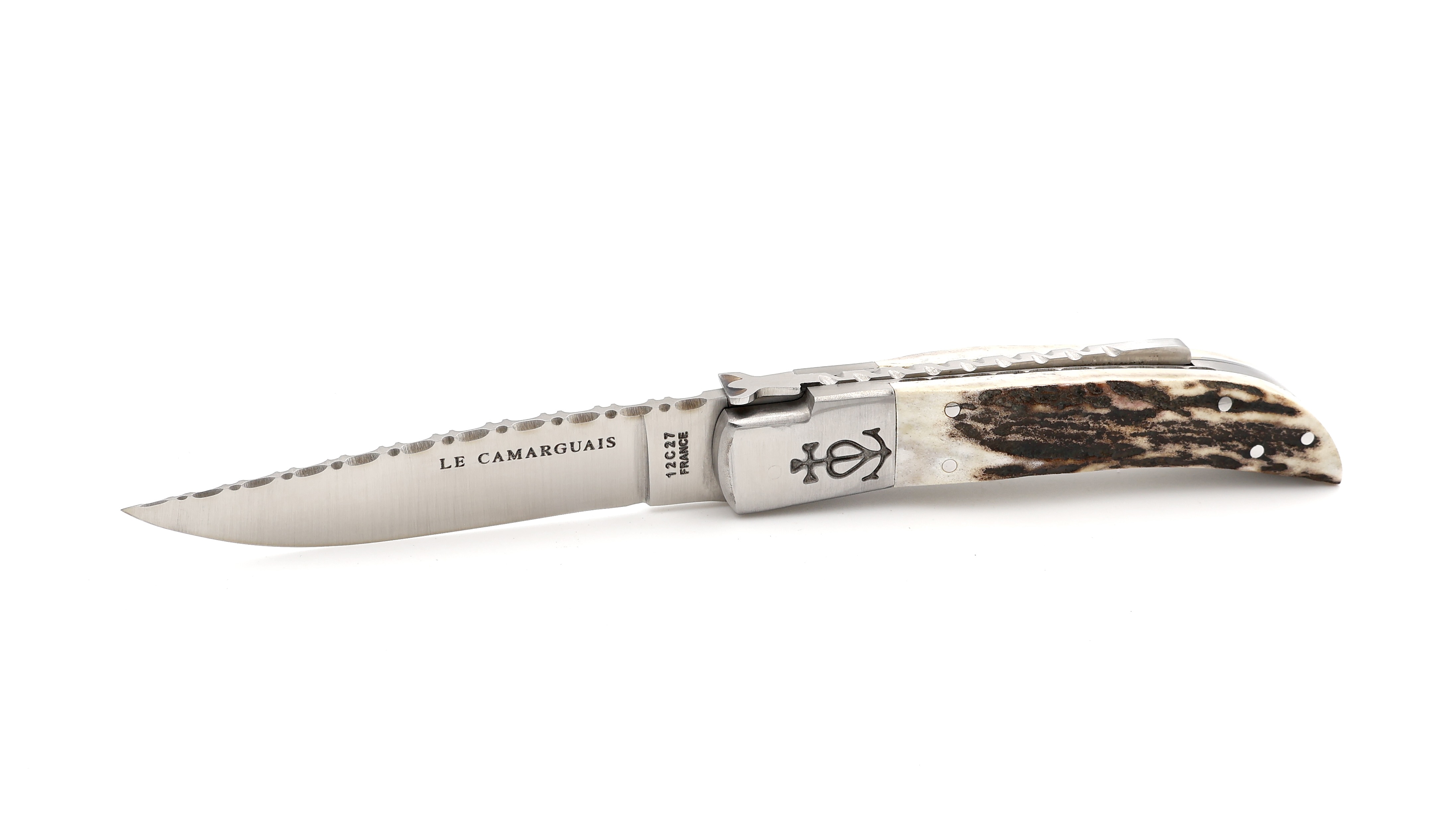 Le Camarguais knife stag horn with chiseled plates and blade 12 cm