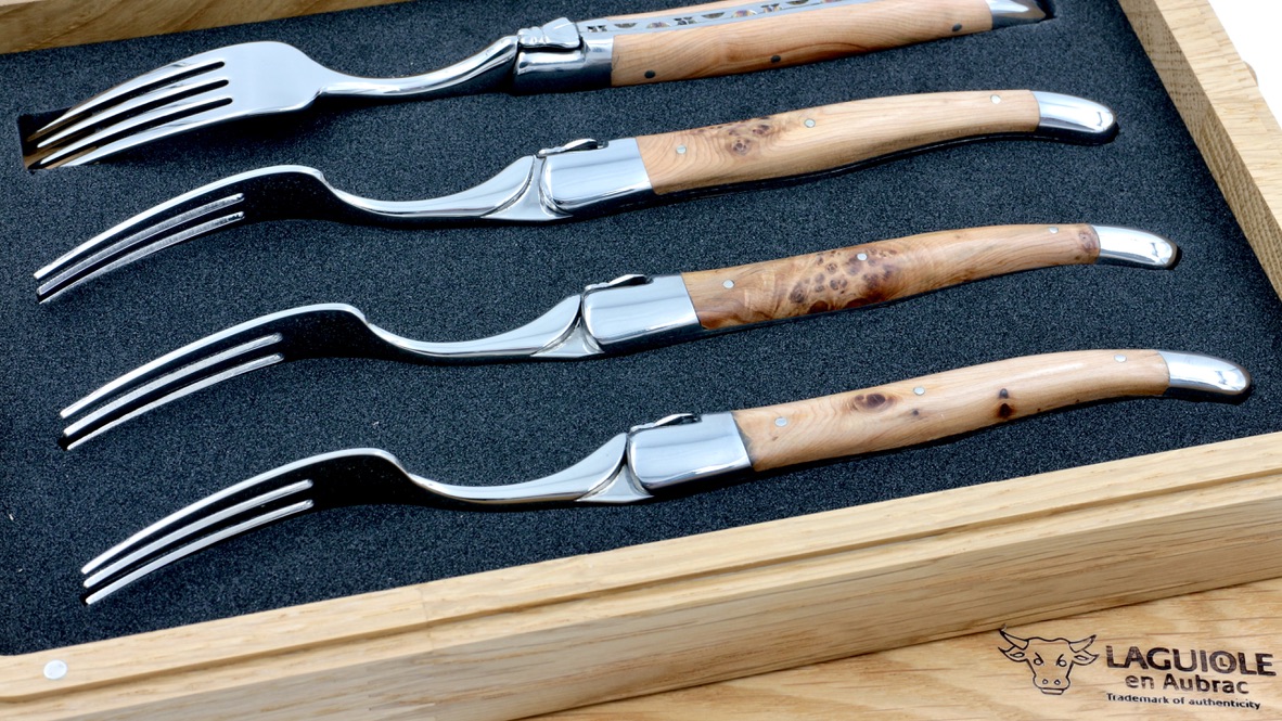 Laguiole en Aubrac Wacholder Laguiole Steakgabel Set poliert