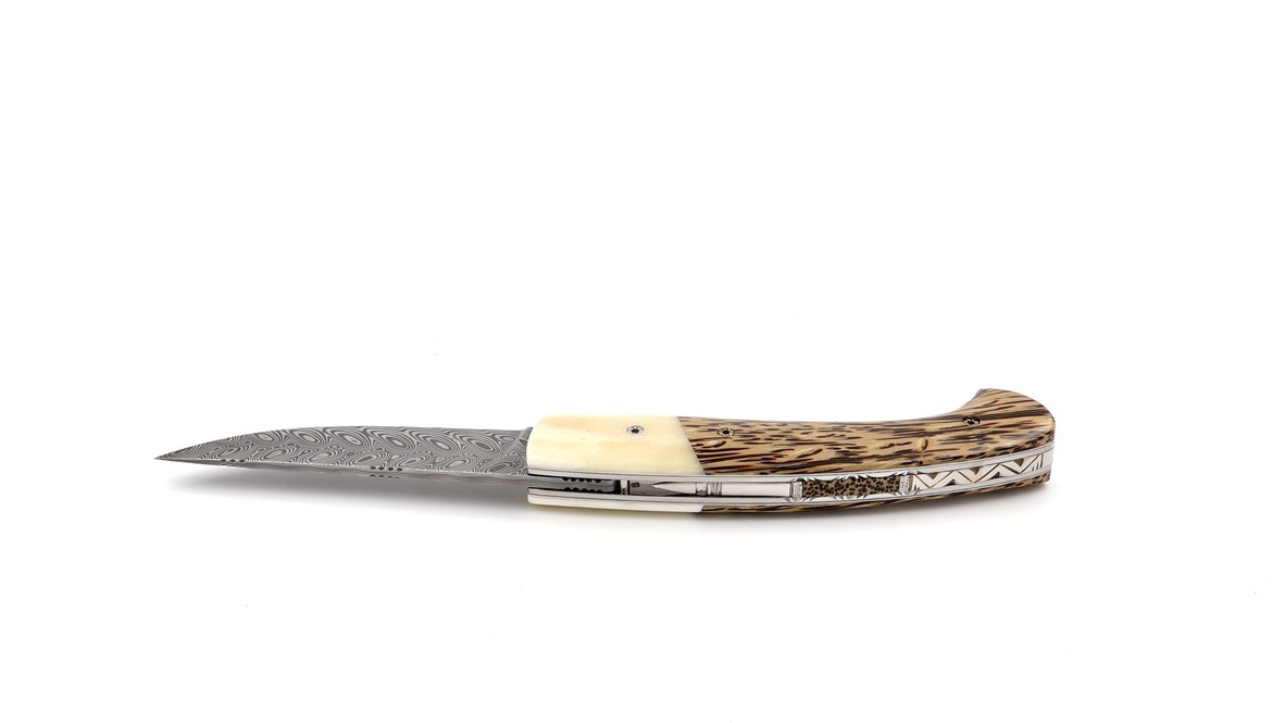 MANU LAPLACE 1515 ZULU buffalobone palmwood damascusblade MANU LAPLACE 1515 ZULU buffalobone palmwood damascusblade