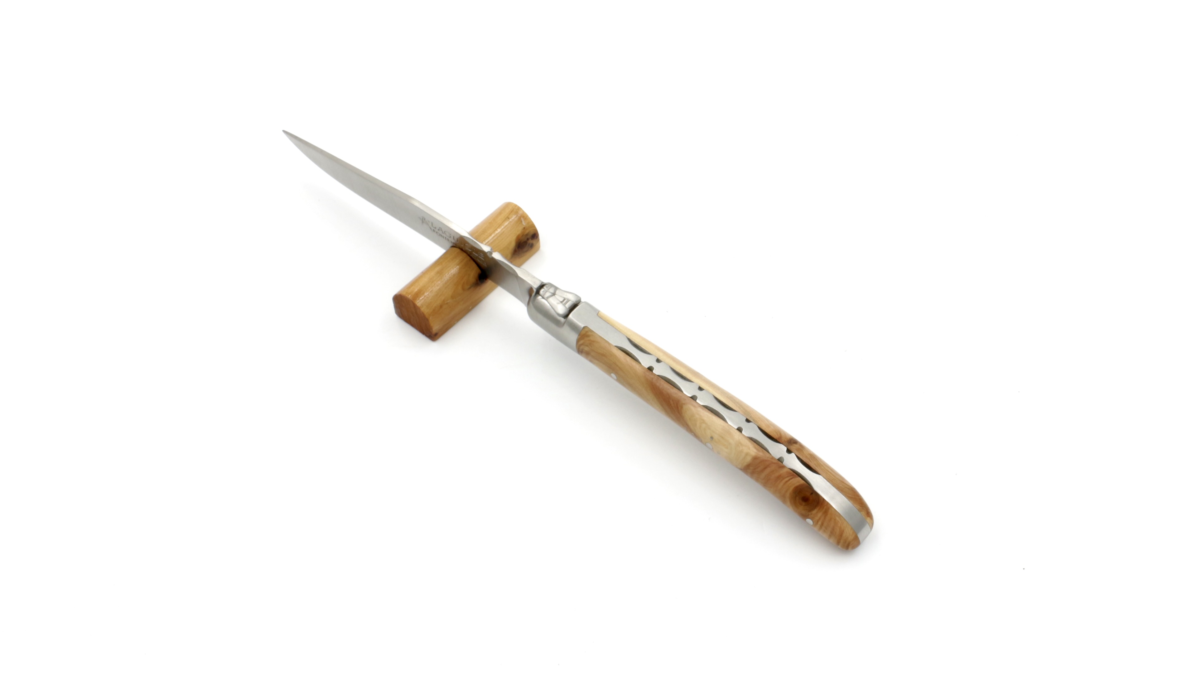 F5FCB58D-137C-4B7E-A6FC-4020AD524E6C_1_201_a FONTENILLE PATAUD Laguiole Steakmesser Wacholder 6-tlg.