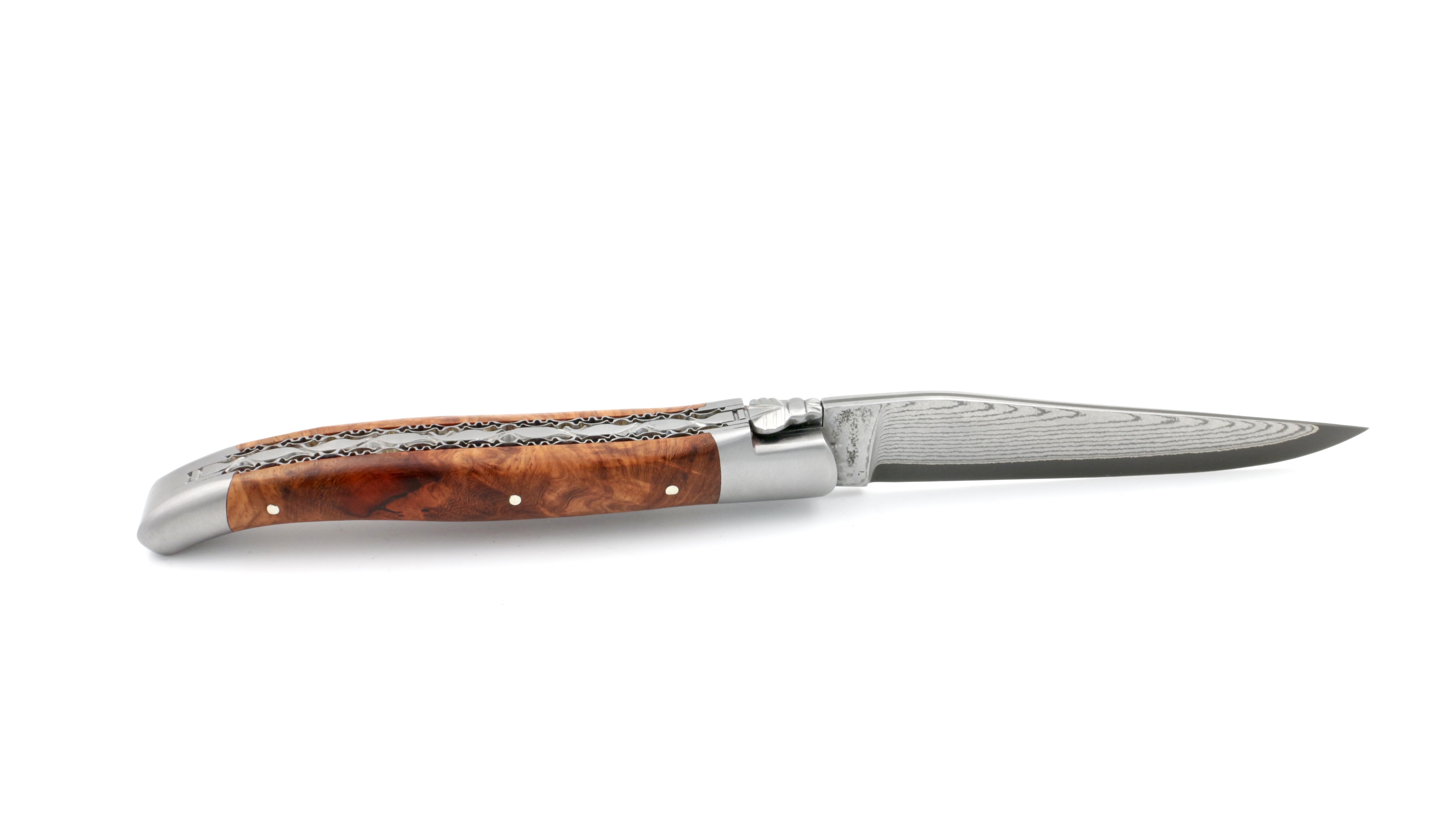 212B27BF-5110-4BA0-860A-C3C842EDBBF3_1_201_a Laguiole en Aubrac jap. Damastklinge Amboina Wurzelholz Doppelplatine 12 cm