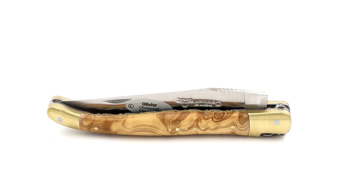 Laguiole en Aubrac doubleplate knife Olivewood brass plates 12 cm