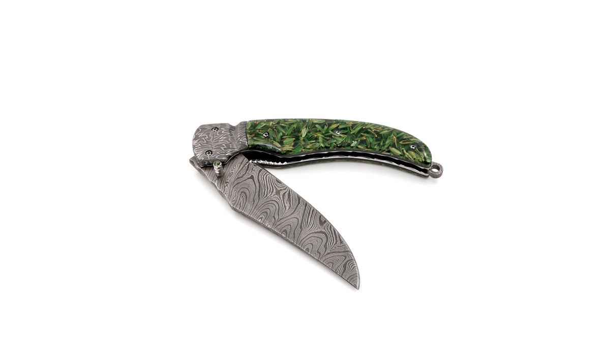 Oliver Moretti linerlock knife RIZZ green damascus blade 