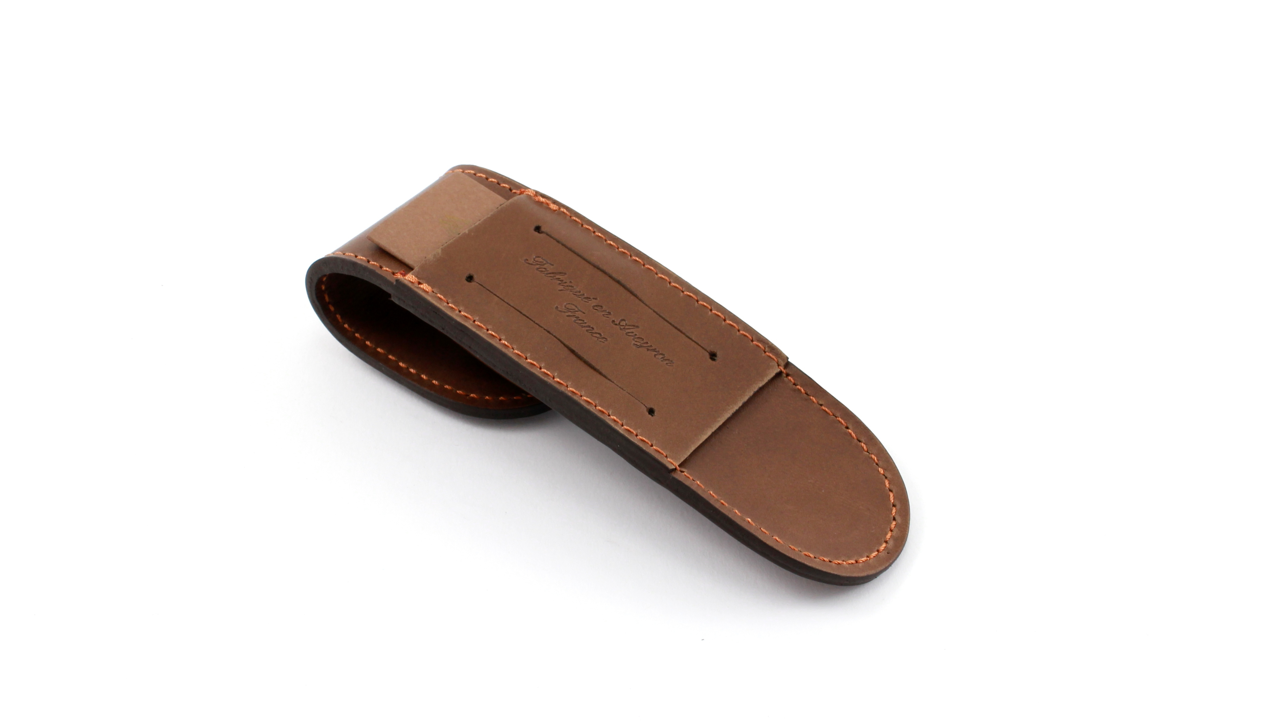 S100GM-choco-hinten Gürteletui S100 von Max Capdebarthes