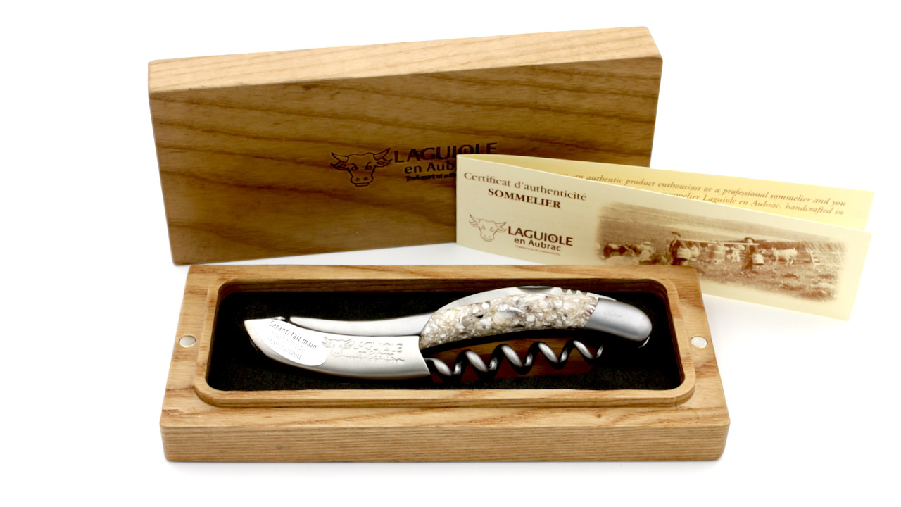 IMG_3248 Laguiole en Aubrac Sommeliermesser Austernschalen