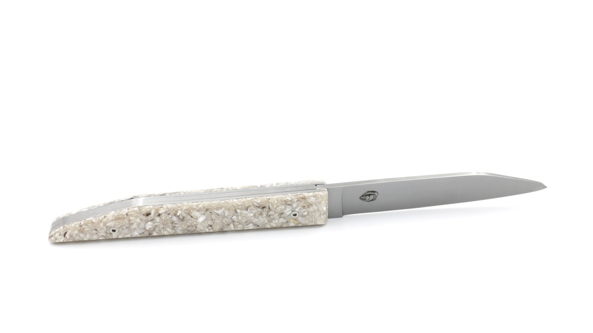 AE5F54D2-2702-4DA9-B16B-4850528DBA6E_1_105_c Charles Canon L'HUÎTRE oyster shell stabilized