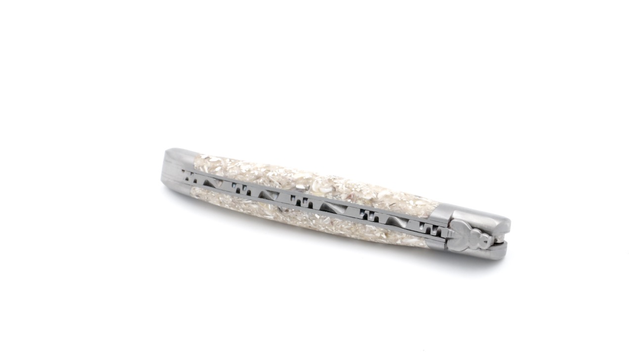 Laguiole en Aubrac oystern shell 12 cm