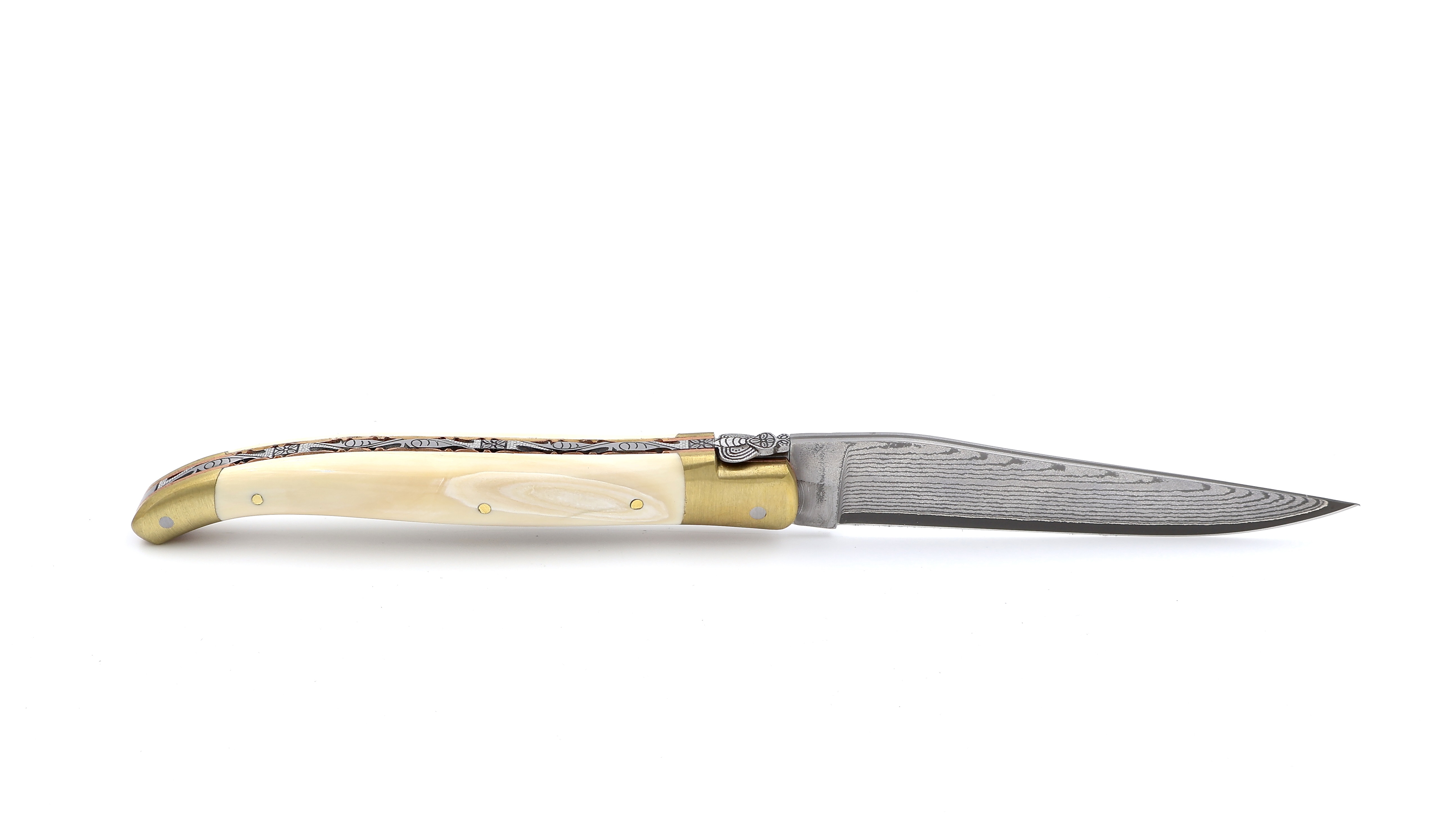 Laguiole en Aubrac knife BIJOU  jap. damascus warthog with chiseled plates 12 cm