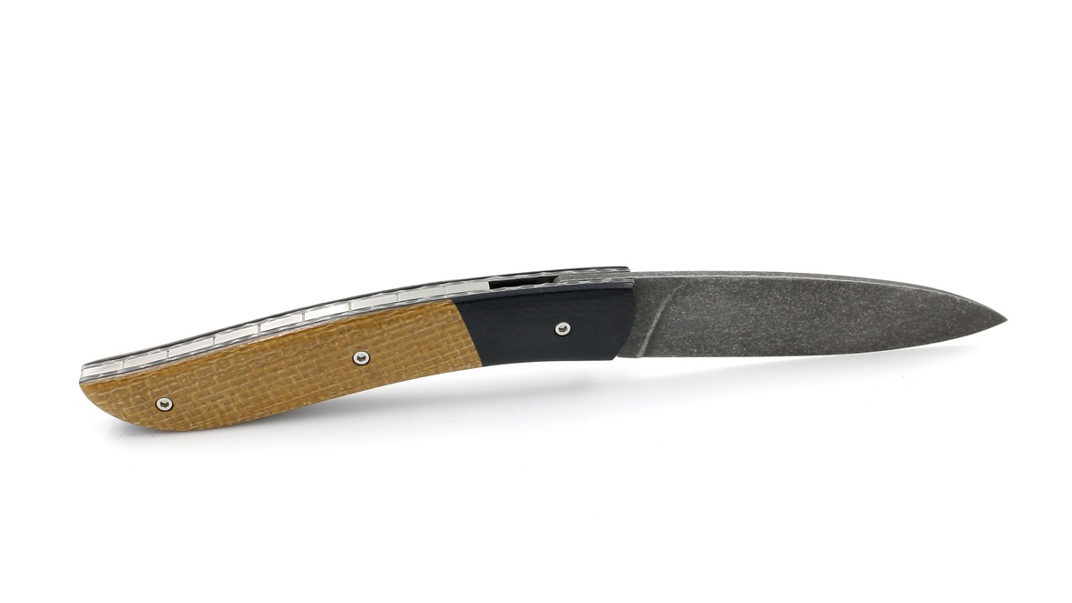 Tim Bernard  NÉVÉ G10 and micarta