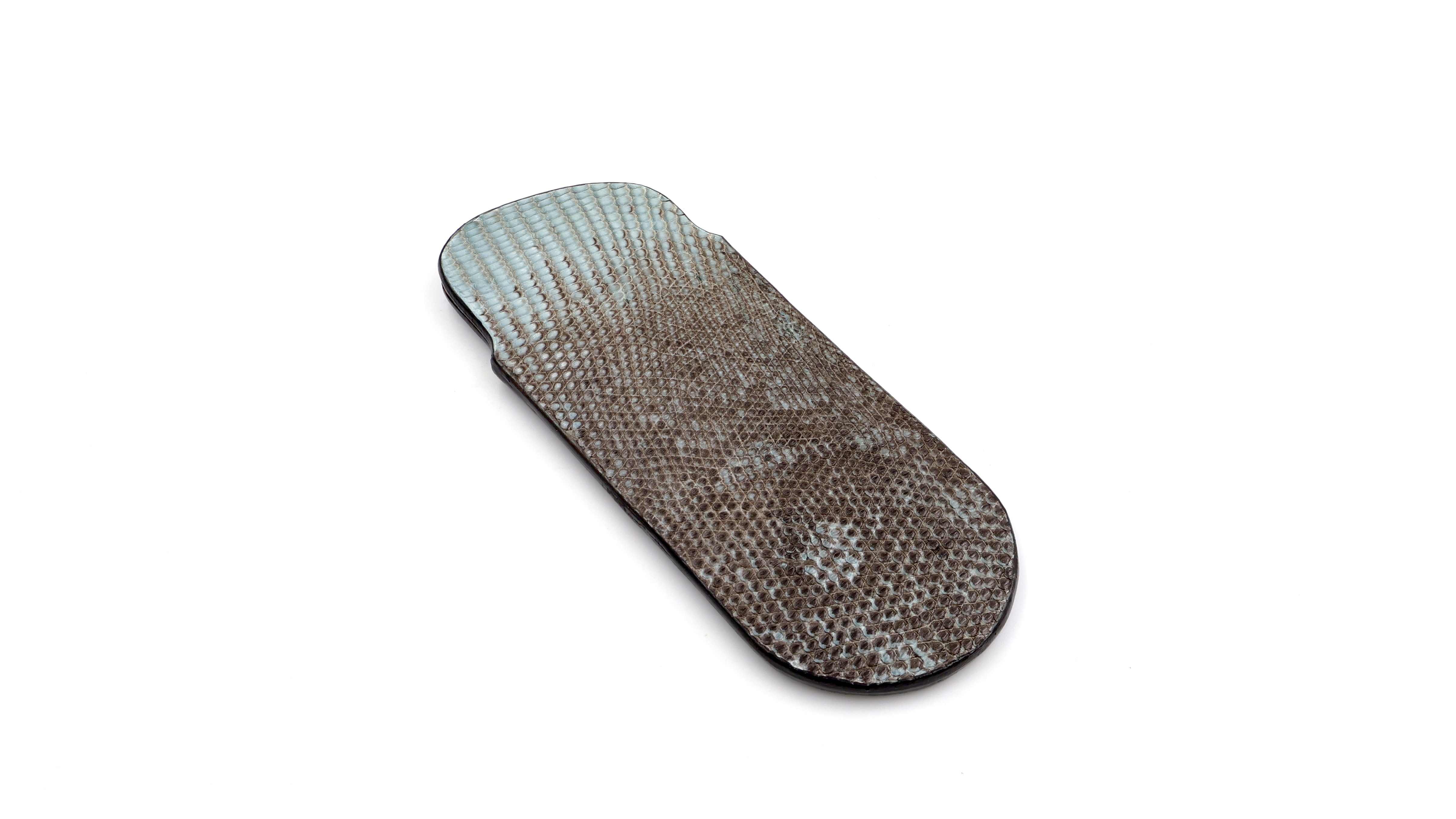 Atelier N°7 Stecketui Echsenleder grau 14,5 cm      