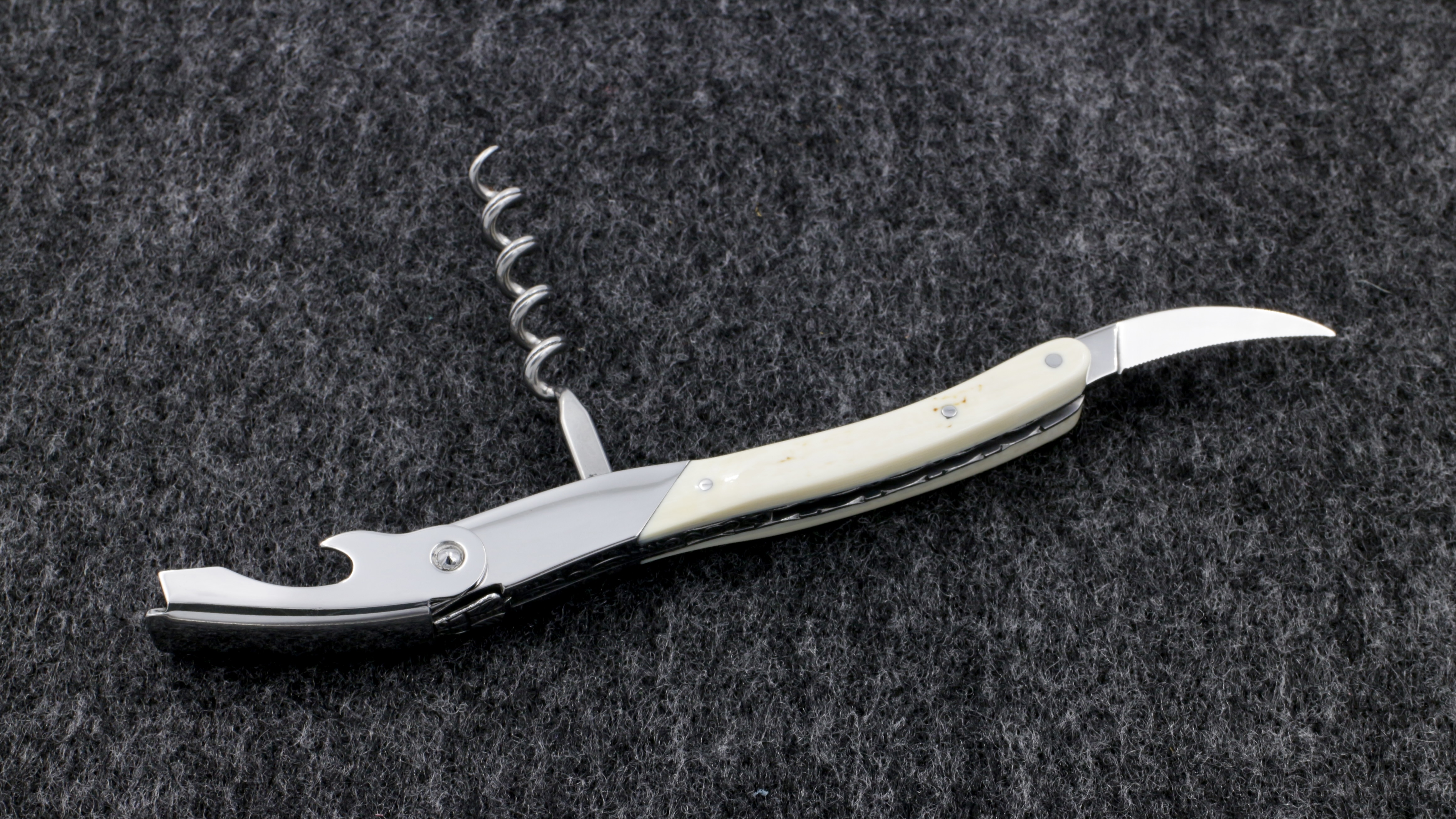 Château Laguiole wine opener exclusive edition mammoth ivory 
