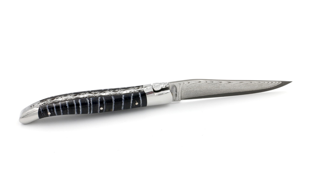 Laguiole en Aubrac double plate knife jap. damascus Mammoth molar blue 12 cm