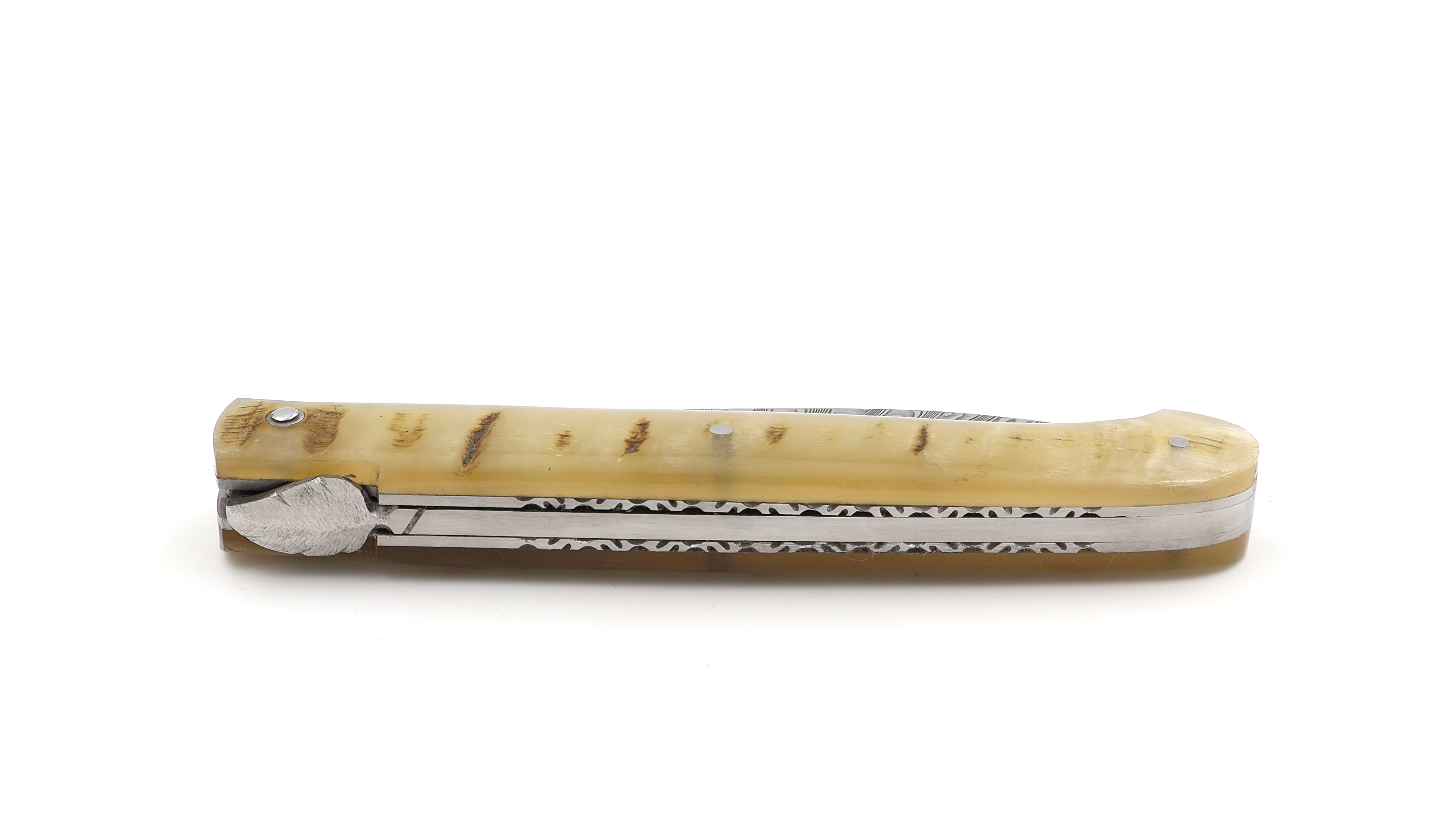 Sauveterre Messer Damast Widder massiv guillochiert 11 cm