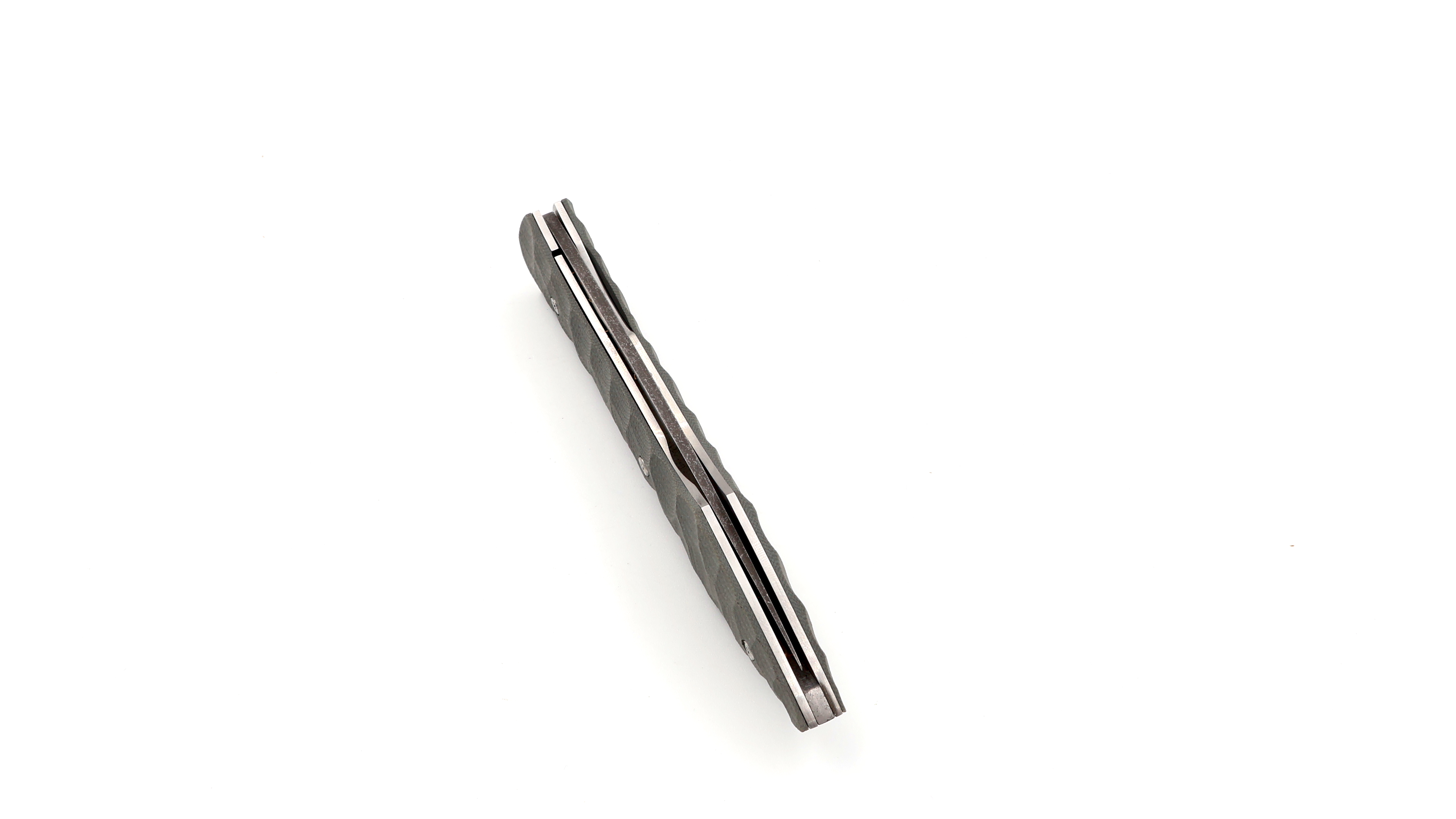 Laraud Blades L’Oegopsyde faceted grey G10