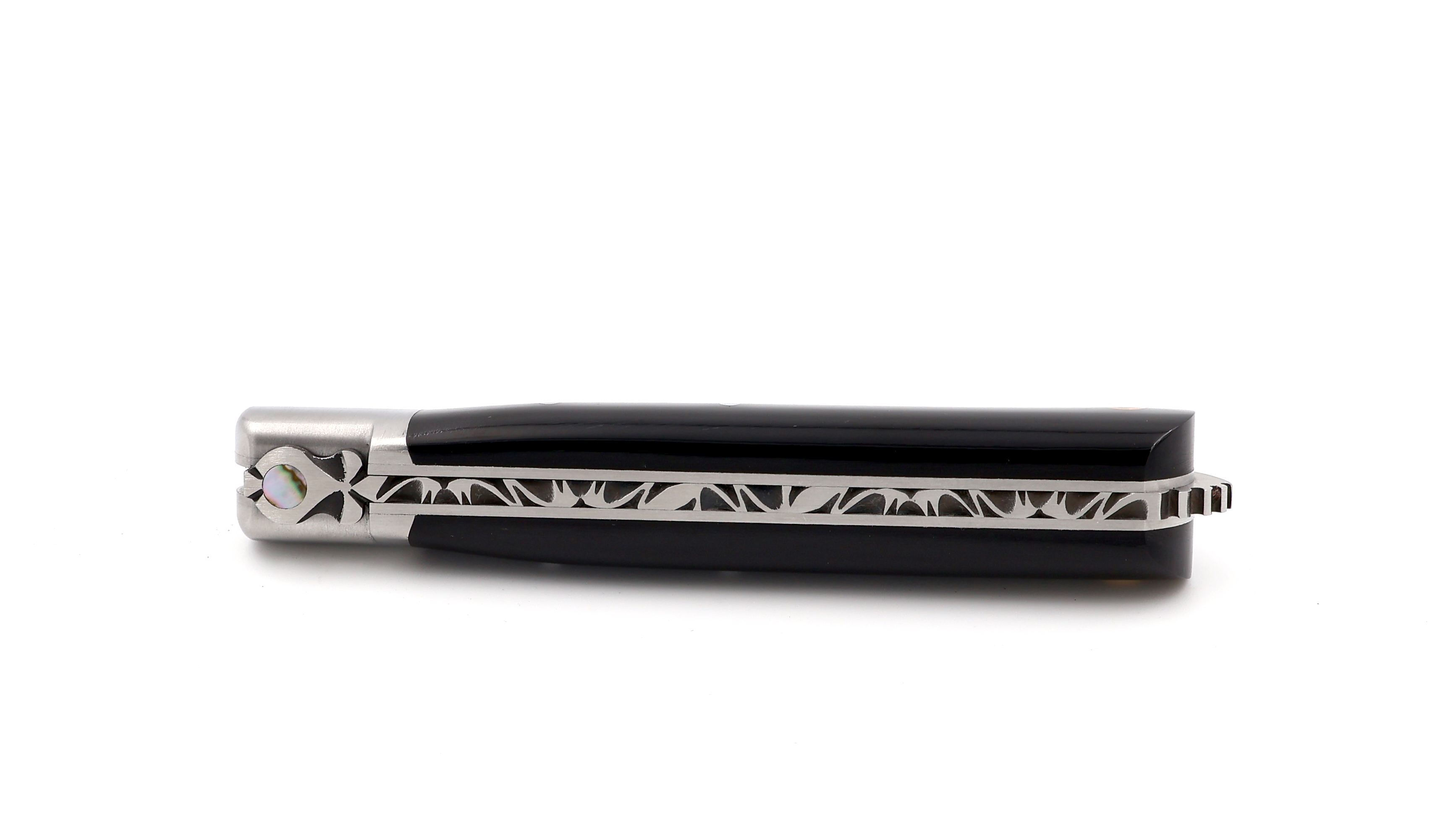 Fontenille Pataud 5 Coqs knife buffalo horn twisted damascus