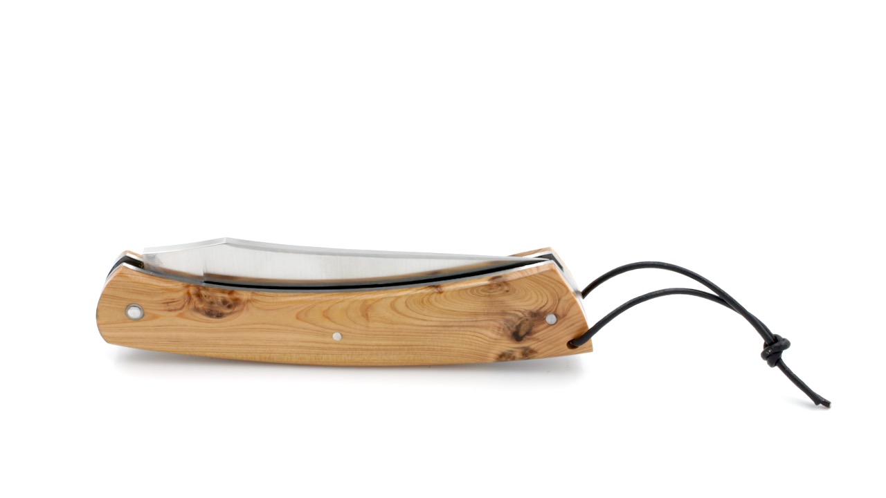 Laguiole en Aubrac CAMEMBERT knife juniper