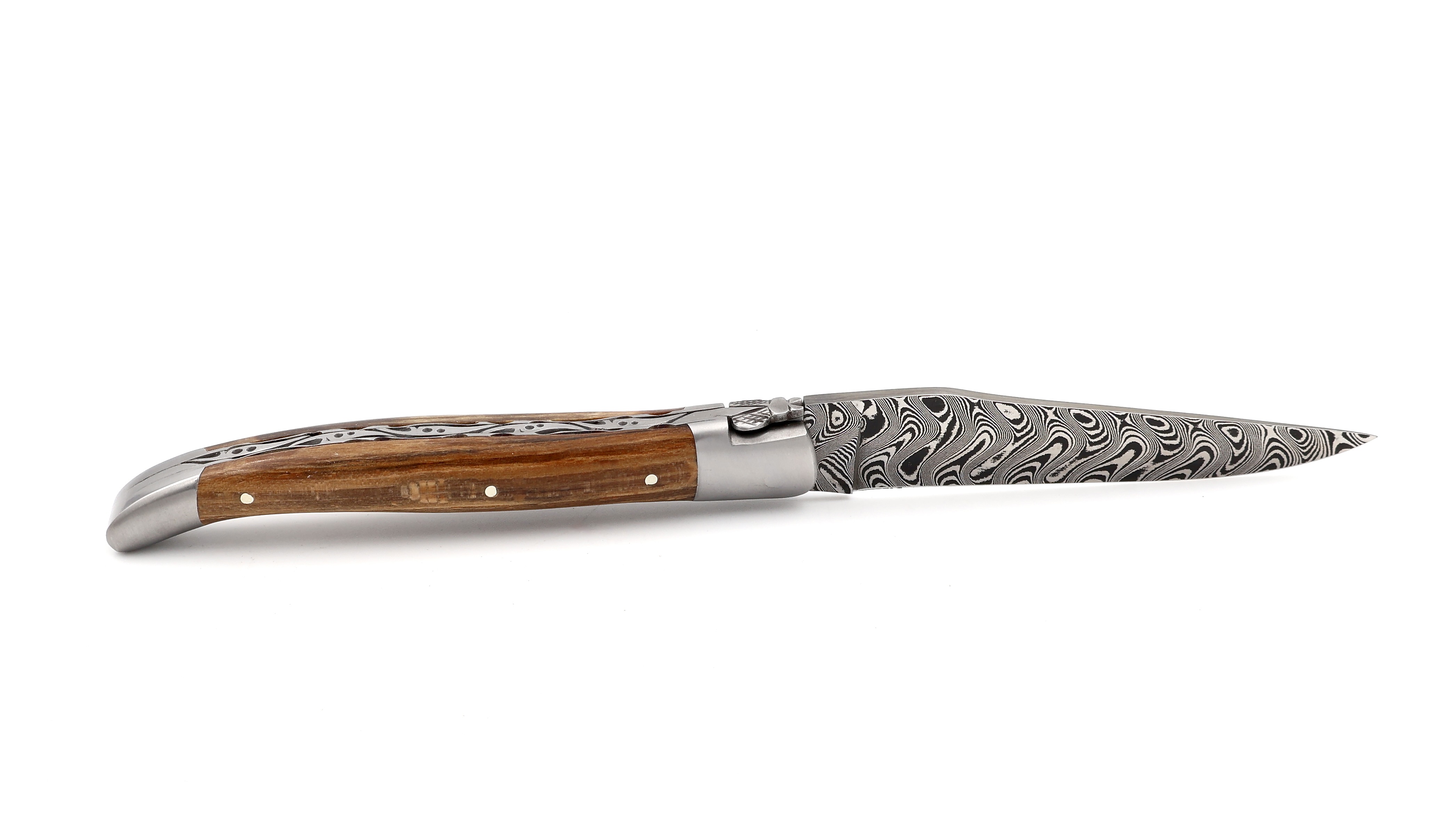 Laguiole en Aubrac DSC® Carbon damascus Aubrac beech chiseled plates 12 cm