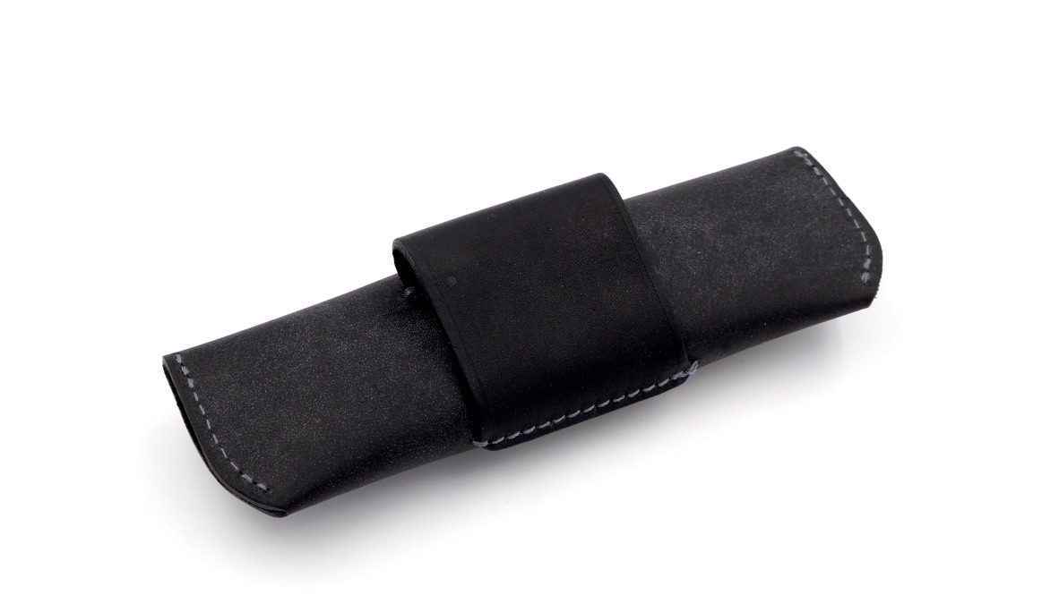 Le GLENN  leather sheat for the belt  Le GLENN  leather sheat for the belt