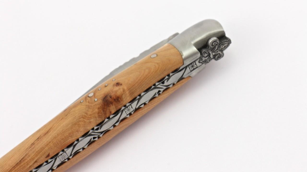 laguiole-en-aubrac-bourbonische-lilie-wacholder-12-cm-5