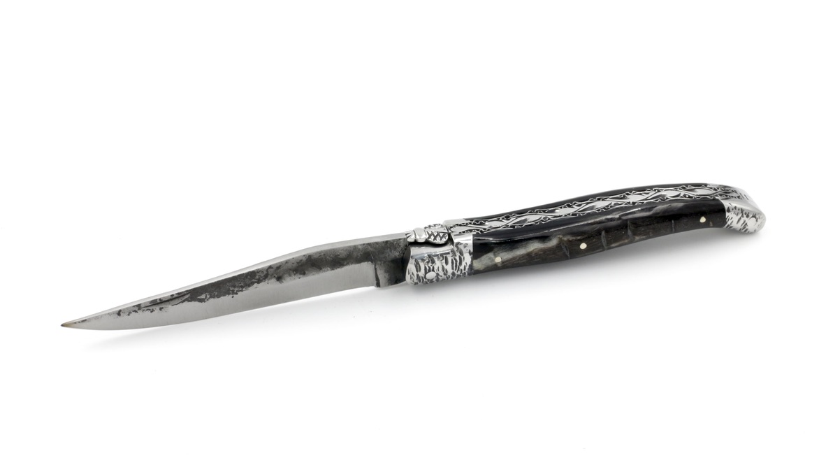 Laguiole en Aubrac Brut de Forge Widderhorn handgehömmerte Backen Doppelplatine 12 cm 