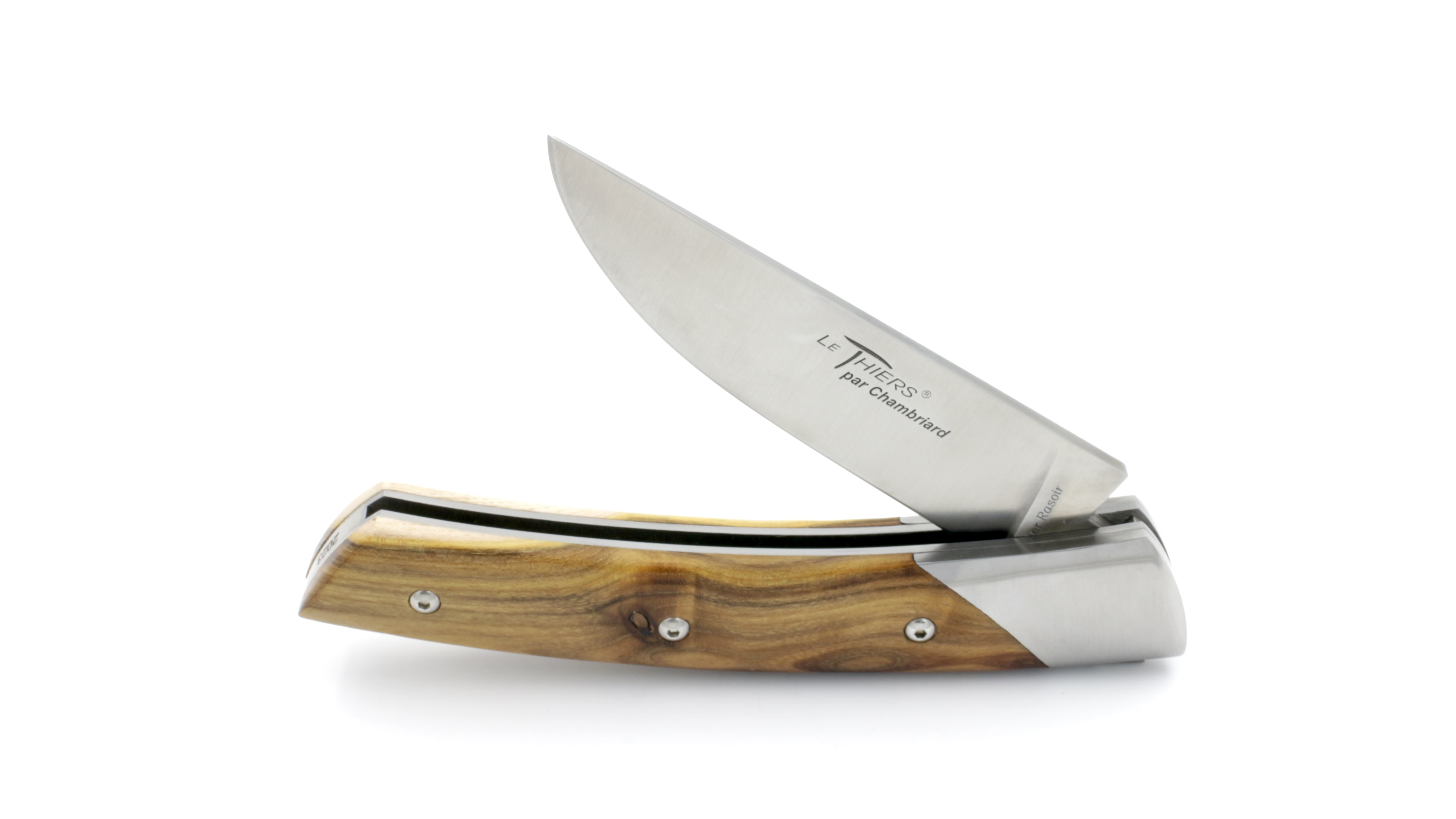 D5CE9459-CDE0-479F-BD5C-166E6754FFA2_1_201_a Chambriard LE TRAPPEUR Pistazie