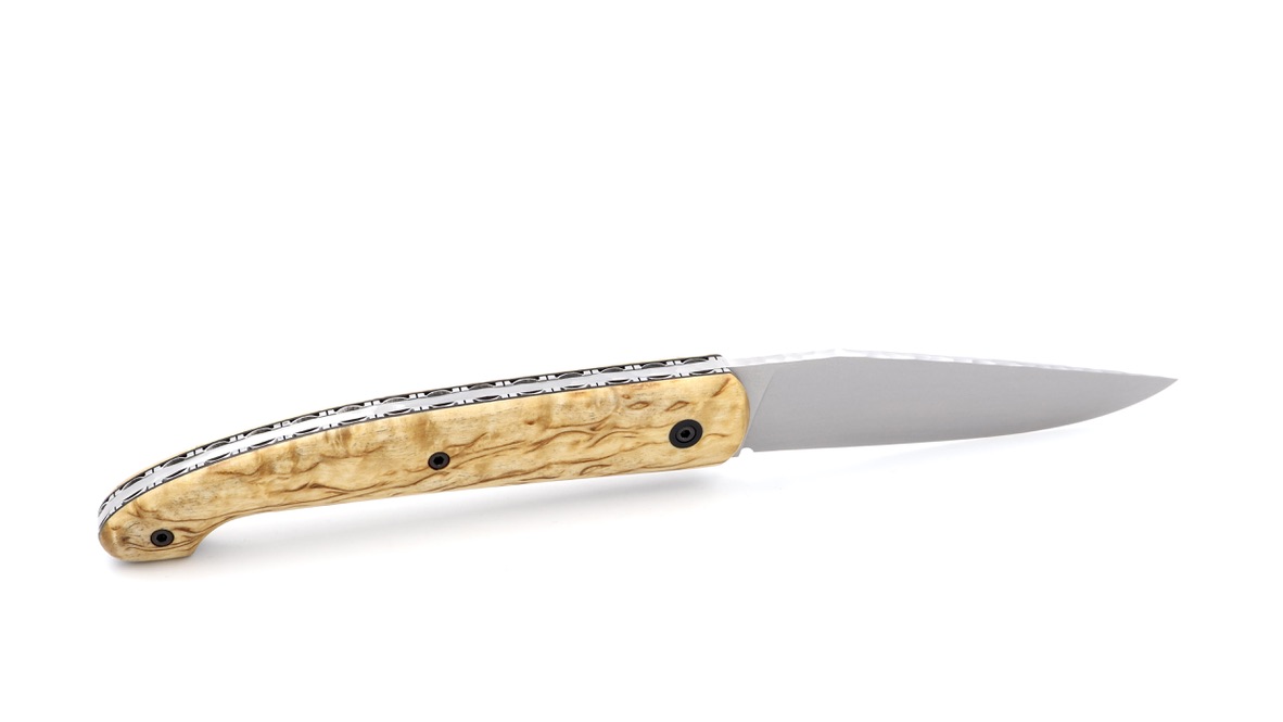Atelier Odae Le PASSAGER burl of birchwood