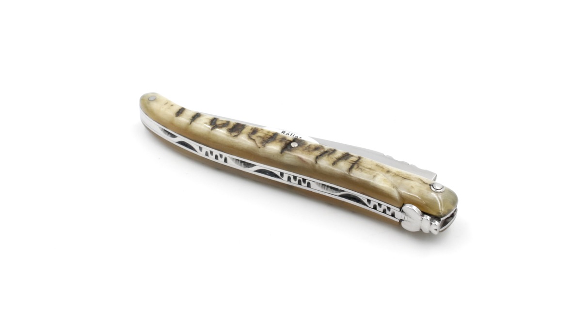 Laguiole en Aubrac ramhorn crust full handle 12 cm