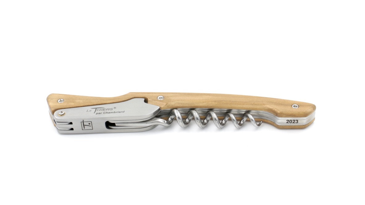 6B8B72A1-774A-436F-A9E4-48A1D299BBCB_1_105_c Chambriard Thiers sommelier knife olive wood