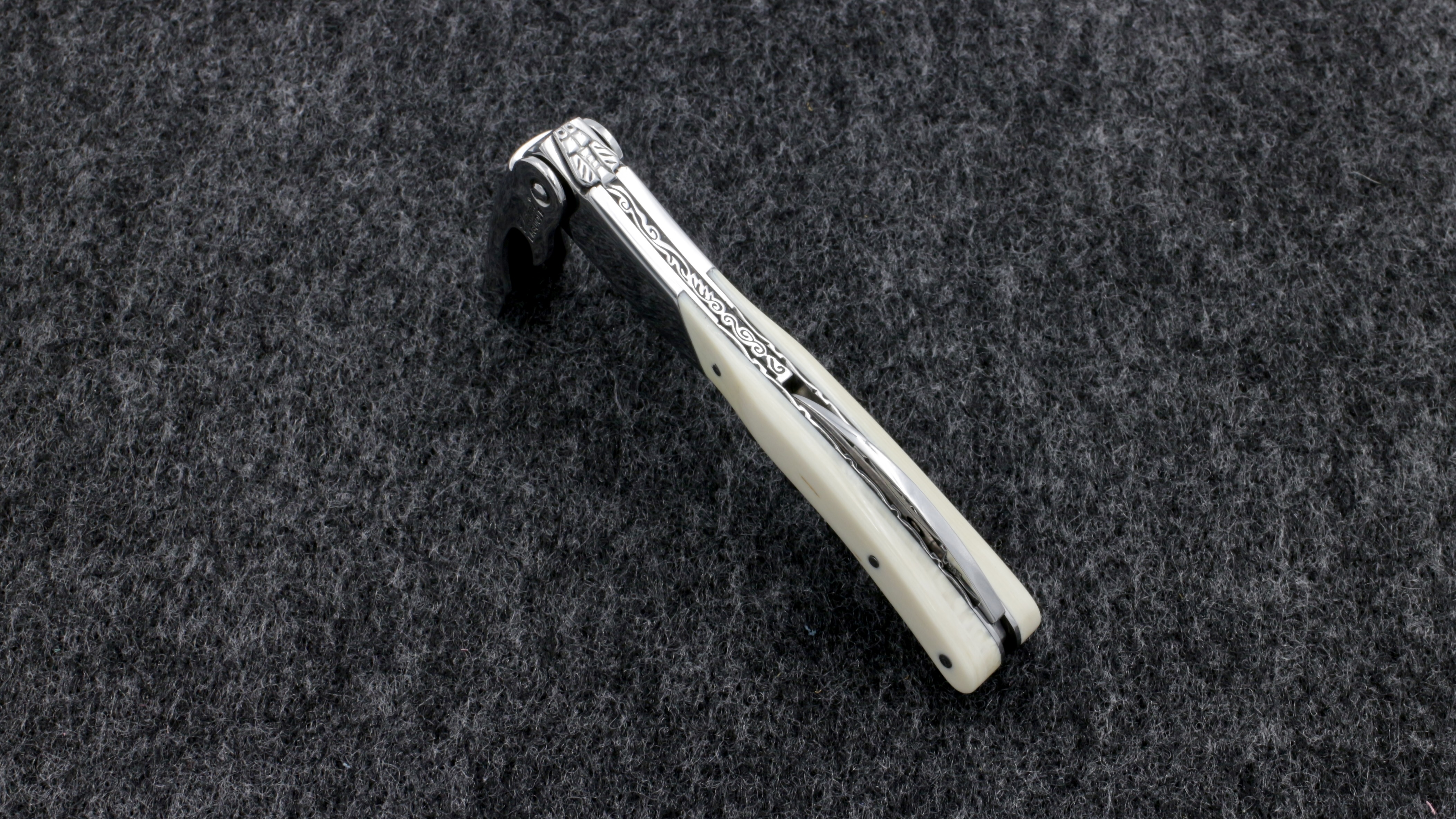 Château Laguiole wine opener exclusive edition mammoth ivory 