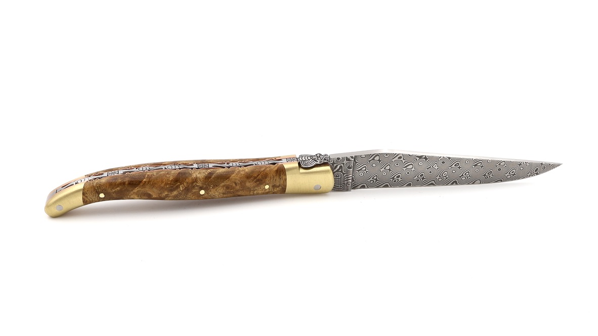 Laguiole en Aubrac knife BIJOU DSC® damascus amboina burlwood with chiseled plates 12 cm