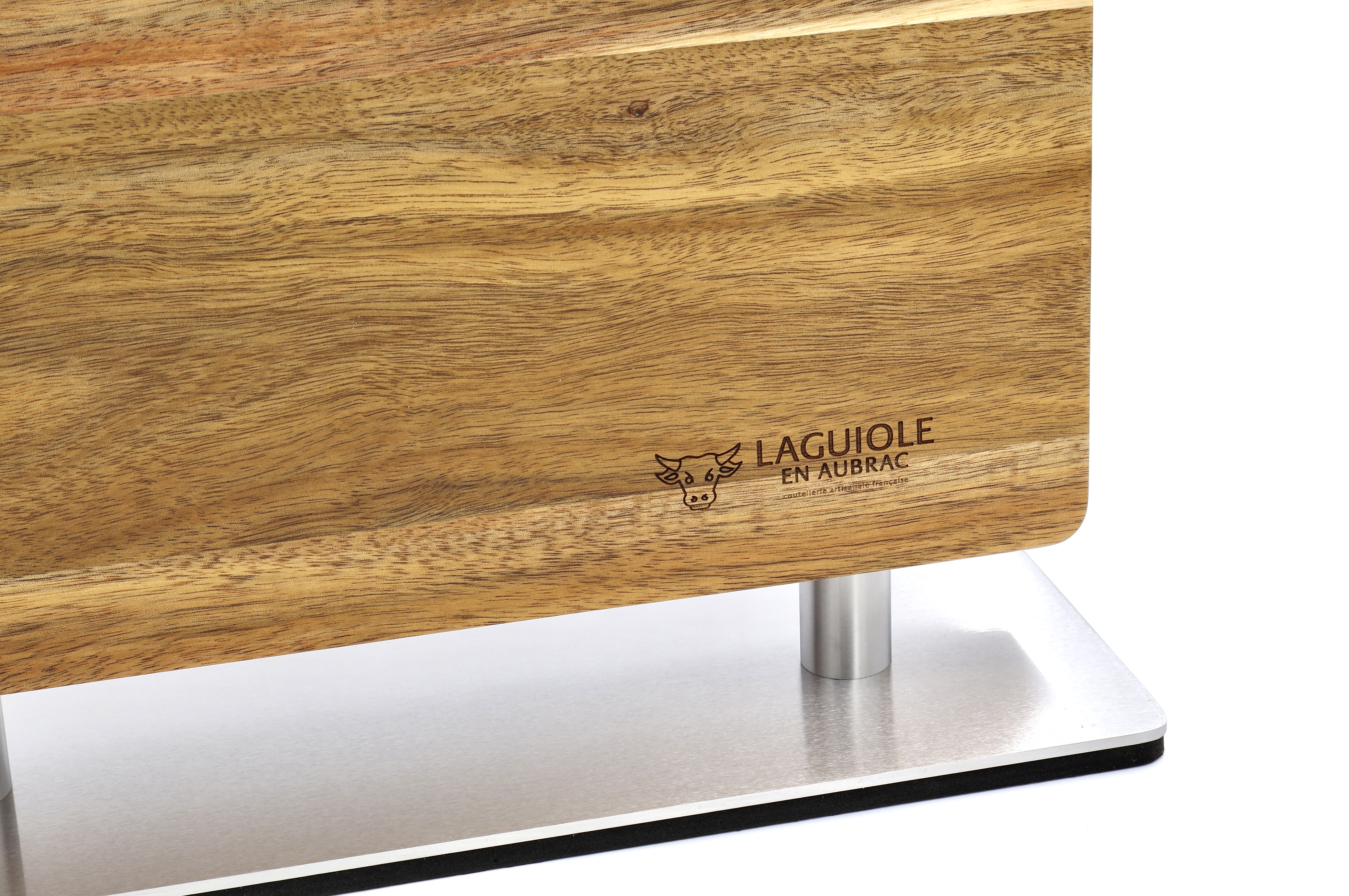 Laguiole en Aubrac magnetischer Messerblock für Steakmesser oder Kochmesser Akazie