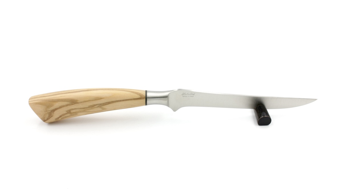 Saladini boning knife olive wood 16,5 cm 