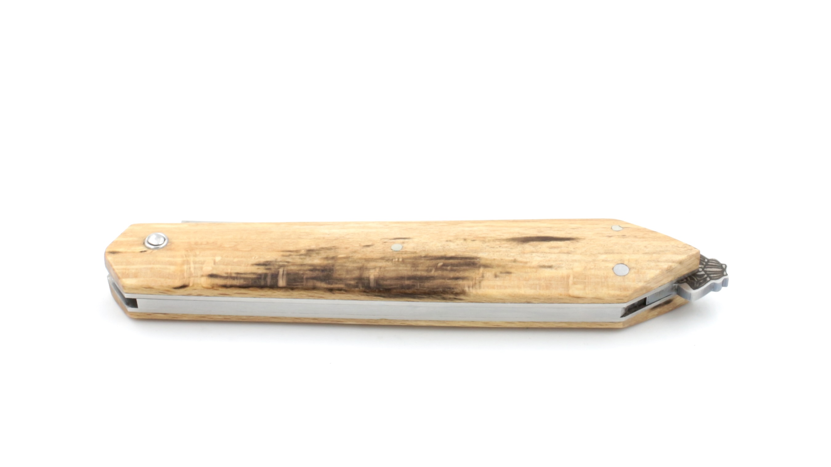 Laguiole en Aubrac BEE BACK Aubrac wood