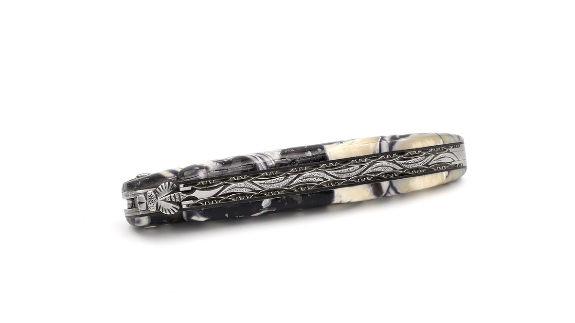 Laguiole en Aubrac Mammutelfenbein Nougatine massiv Doppelplatine 12 cm