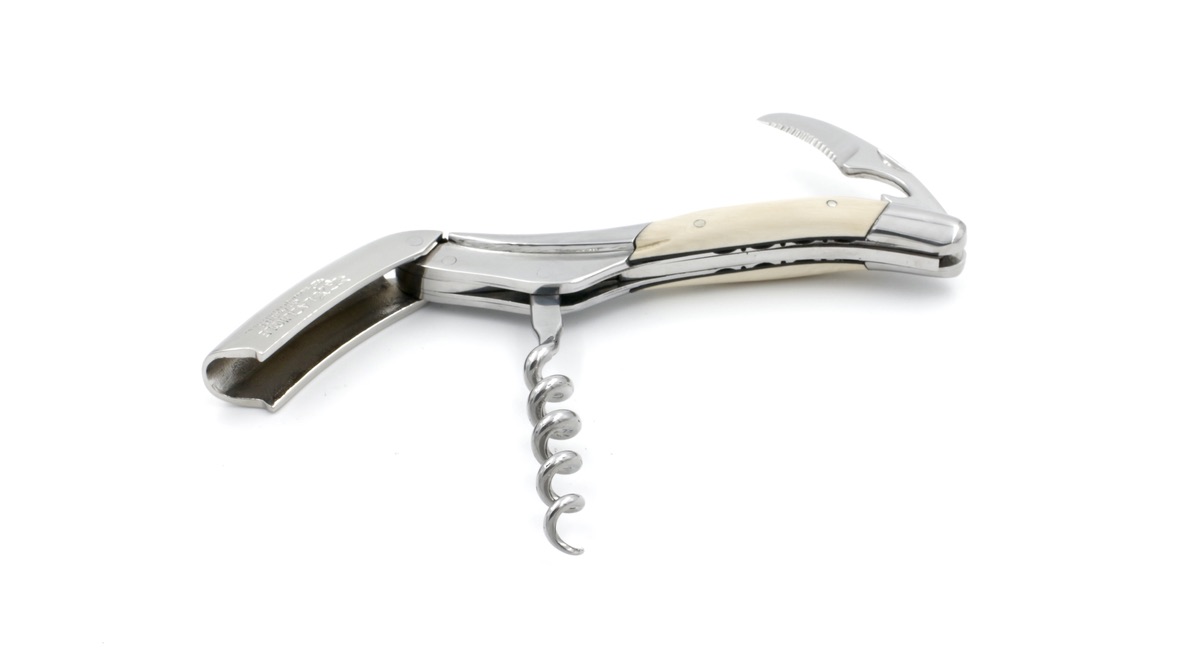 08C36A9C-0732-4304-A6DD-3109A1166069_1_105_c Laguiole en Aubrac Laguiole Sommelier knife mammothivory with guillochage, special bee