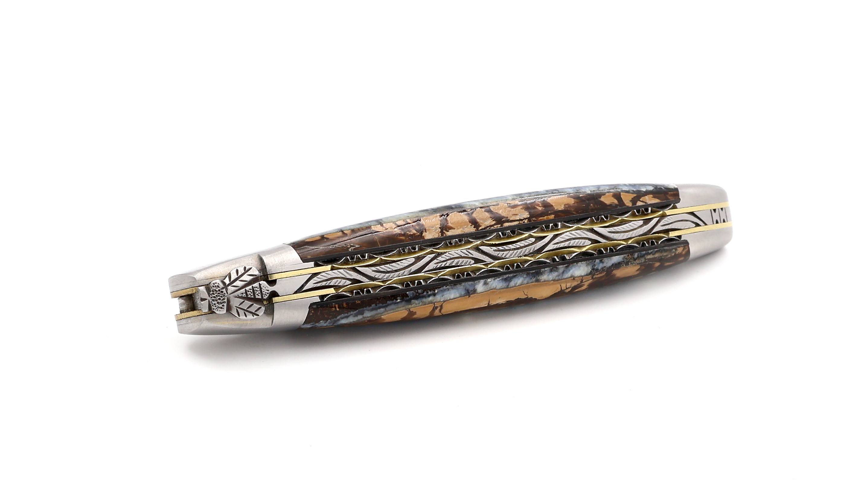 Laguiole en Aubrac unique piece double plate knife Mammoth ivory 12 cm