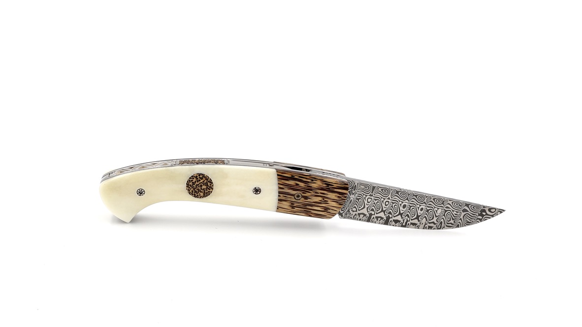 MANU LAPLACE 1515 ZULU palmwood and buffalo bone damascus MANU LAPLACE 1515 ZULU palmwood and buffalo bone damascus