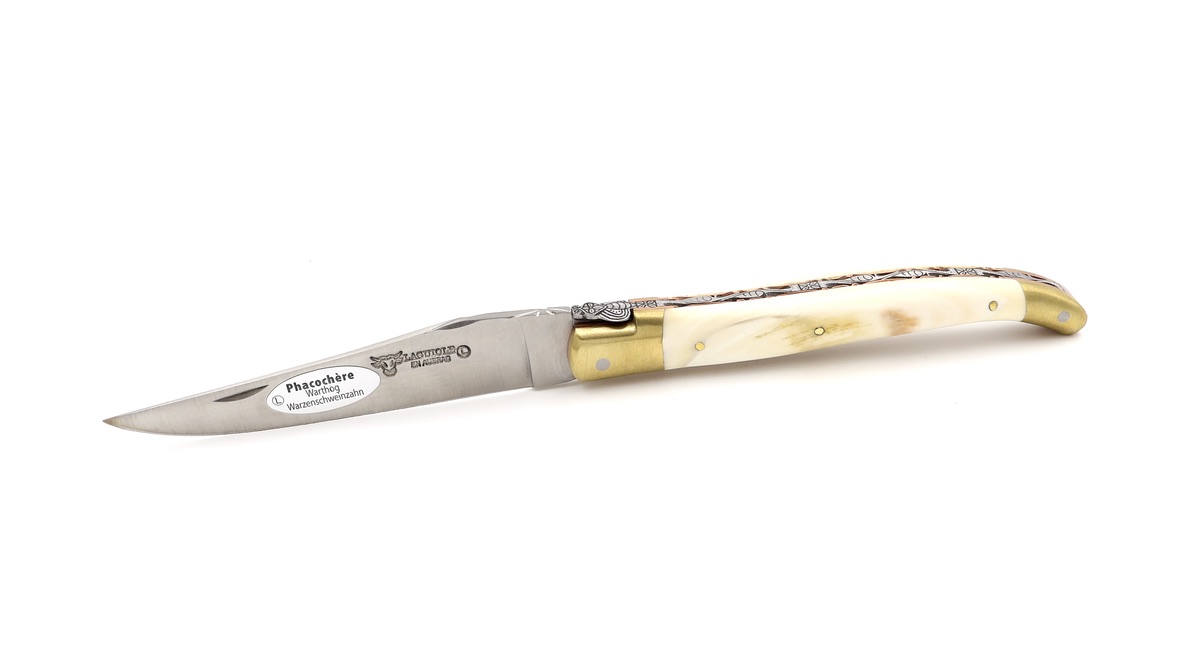 Laguiole en Aubrac knife BIJOU warthog with chiseled plates 12 cm
