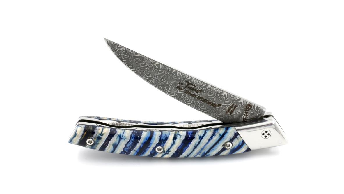 Claude DOZORME Thiers RLT L'ATELIER Mammutbackenzahn blau Damastklinge
