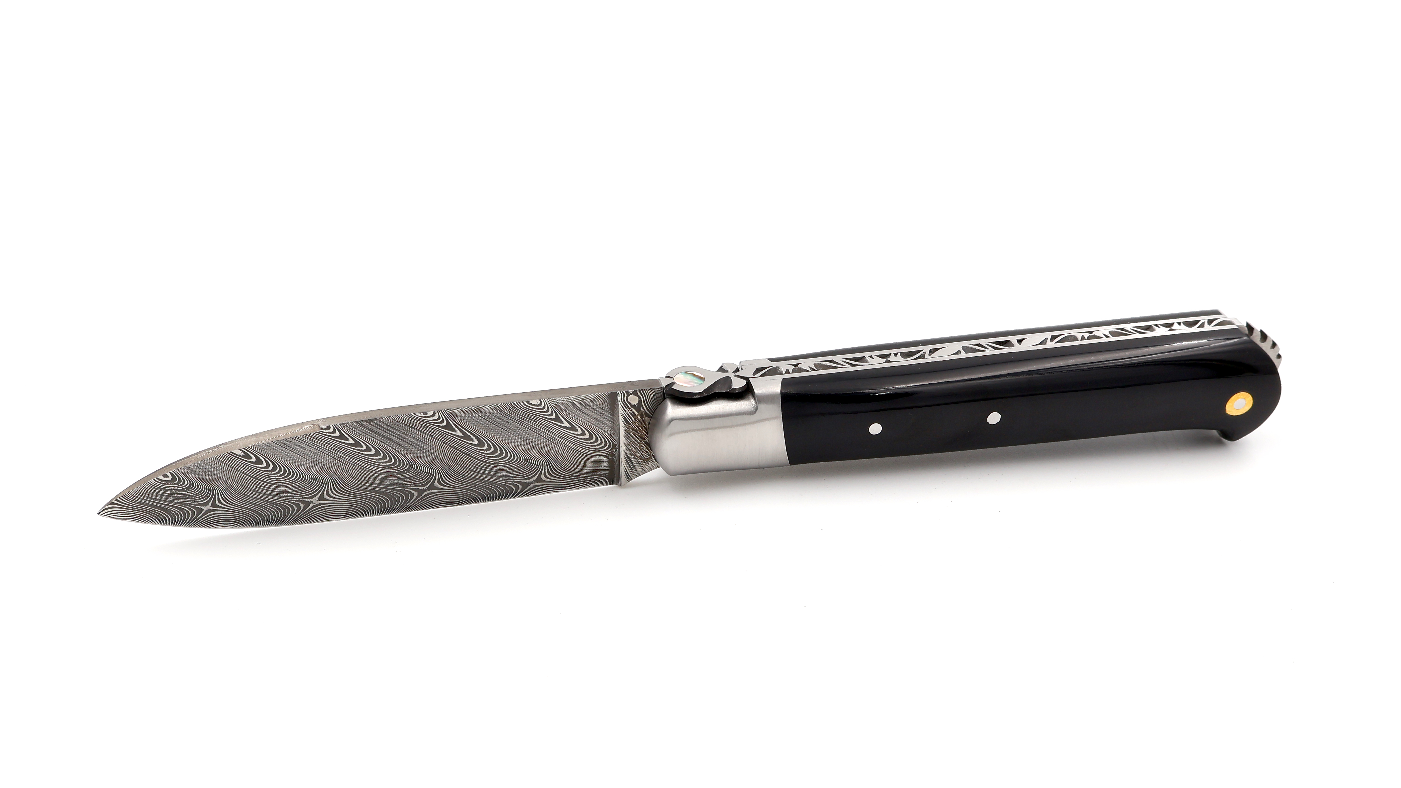 Fontenille Pataud 5 Coqs knife buffalo horn twisted damascus