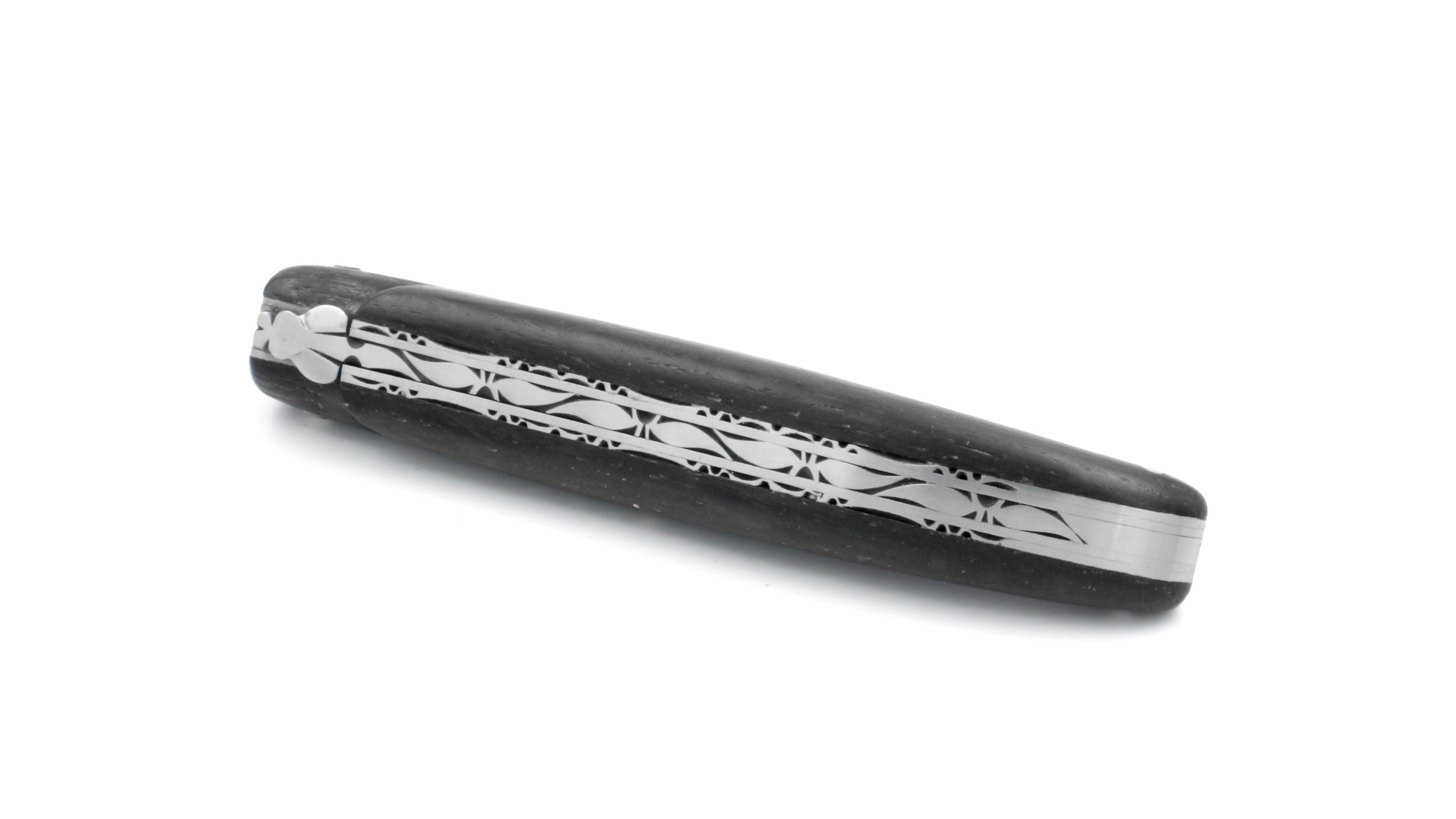 Laguiole en Aubrac double plates knife bog oak full handle 12 cm