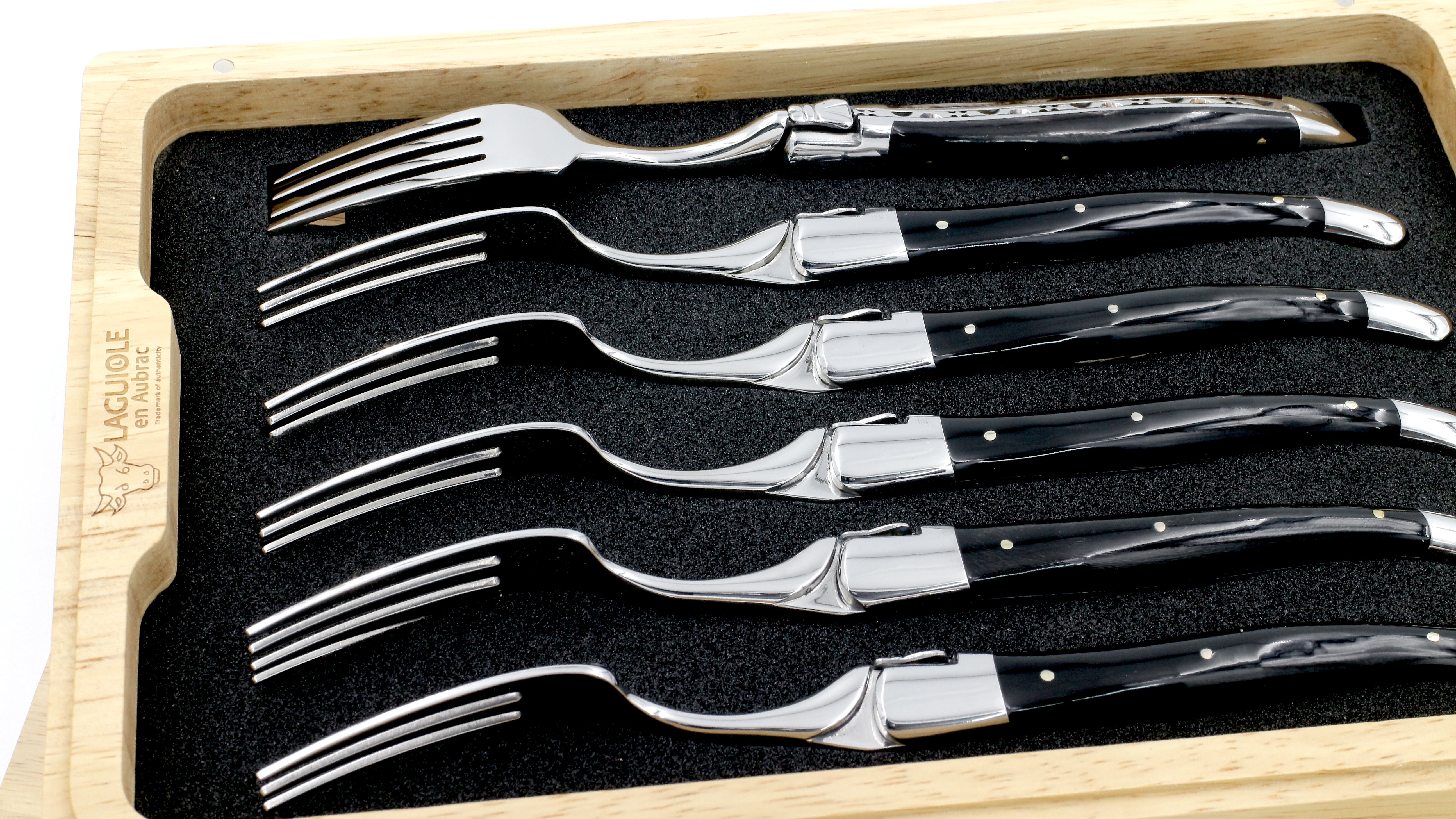 Laguiole en Aubrac Laguiole forks buffalo horn
